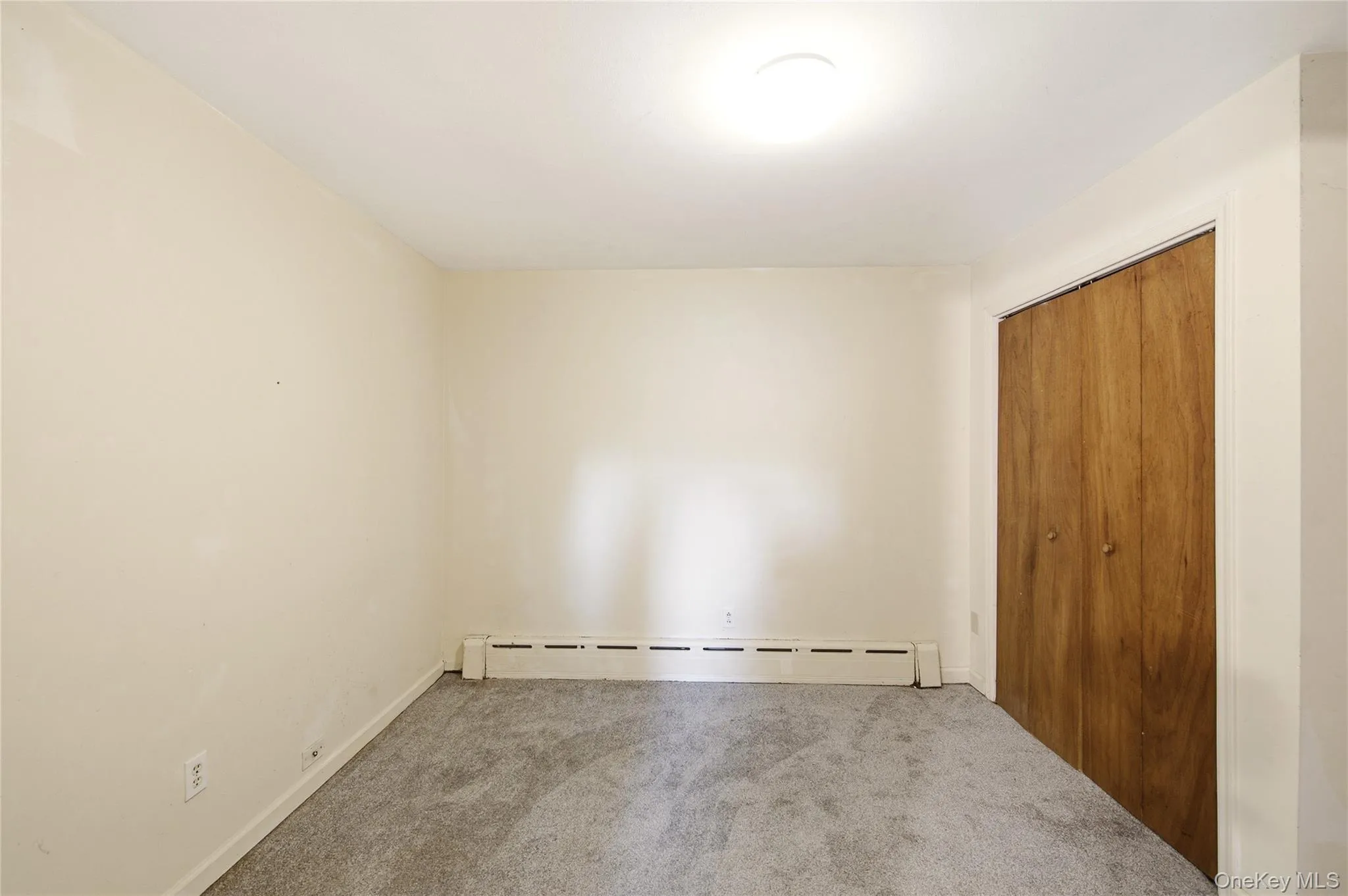 58 Juniper Road, Smithtown, NY, 3 Bedrooms Bedrooms, 5 Rooms Rooms,1 BathroomBathrooms,Residential,For Rent,Juniper,0,KEY1014805 58 Juniper Road, Smithtown, NY, 3 Bedrooms Bedrooms, 5 Rooms Rooms,1 BathroomBathrooms,Residential,For Rent,Juniper,0,KEY1014805