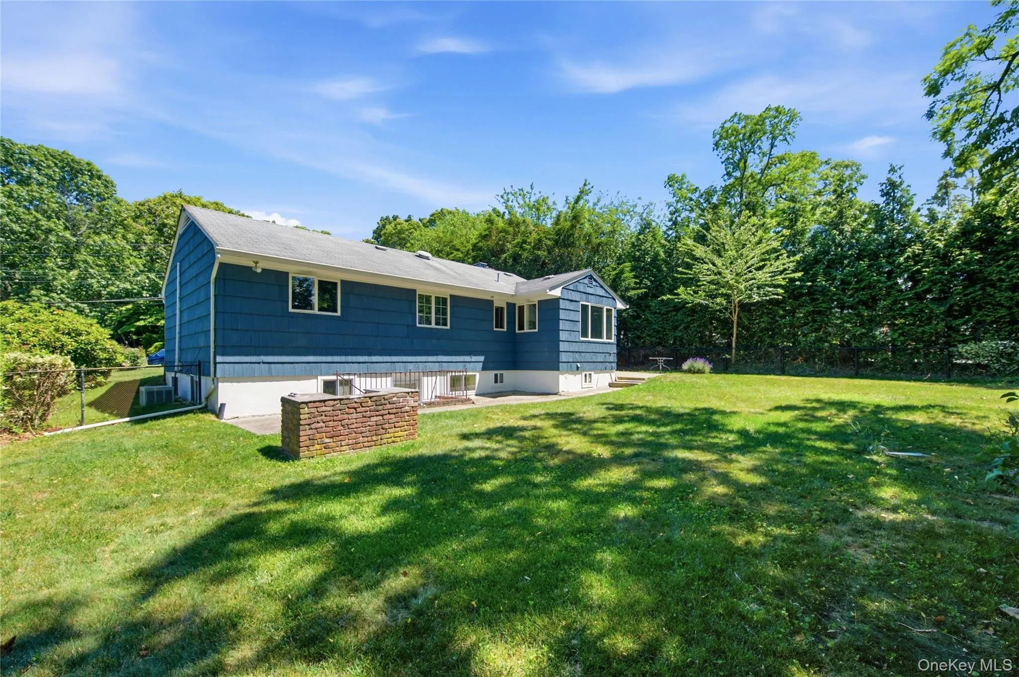 58 Juniper Road, Smithtown, NY, 3 Bedrooms Bedrooms, 5 Rooms Rooms,1 BathroomBathrooms,Residential,For Rent,Juniper,0,KEY1014805 58 Juniper Road, Smithtown, NY, 3 Bedrooms Bedrooms, 5 Rooms Rooms,1 BathroomBathrooms,Residential,For Rent,Juniper,0,KEY1014805