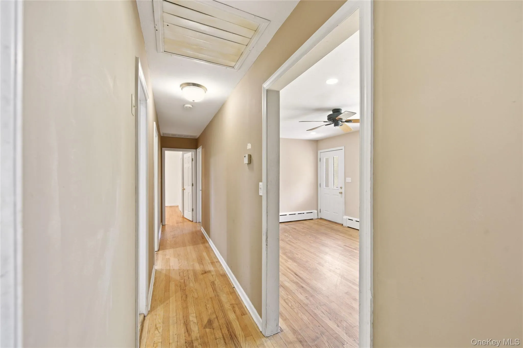 58 Juniper Road, Smithtown, NY, 3 Bedrooms Bedrooms, 5 Rooms Rooms,1 BathroomBathrooms,Residential,For Rent,Juniper,0,KEY1014805 58 Juniper Road, Smithtown, NY, 3 Bedrooms Bedrooms, 5 Rooms Rooms,1 BathroomBathrooms,Residential,For Rent,Juniper,0,KEY1014805