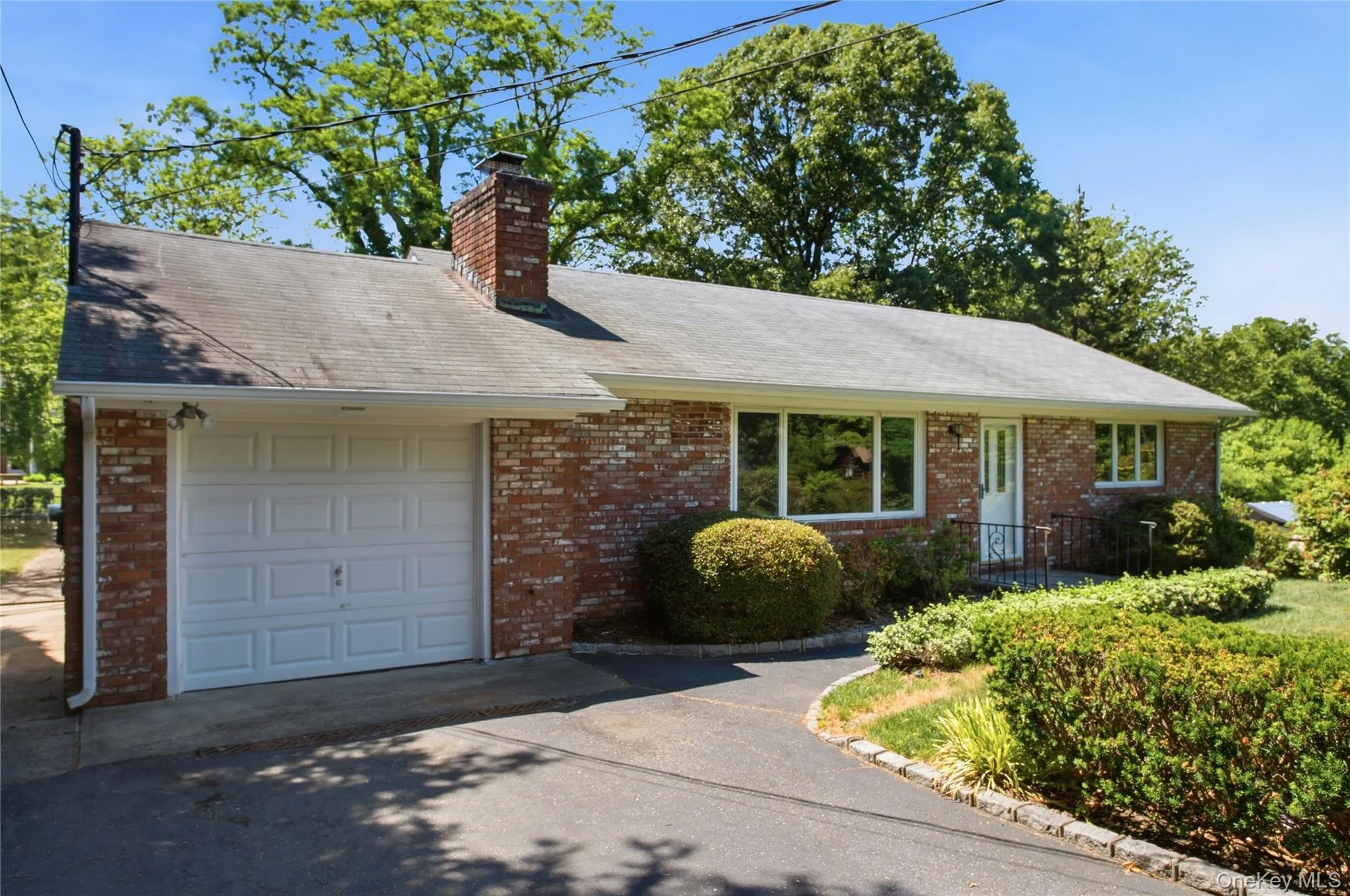 58 Juniper Road, Smithtown, NY, 3 Bedrooms Bedrooms, 5 Rooms Rooms,1 BathroomBathrooms,Residential,For Rent,Juniper,0,KEY1014805 58 Juniper Road, Smithtown, NY, 3 Bedrooms Bedrooms, 5 Rooms Rooms,1 BathroomBathrooms,Residential,For Rent,Juniper,0,KEY1014805