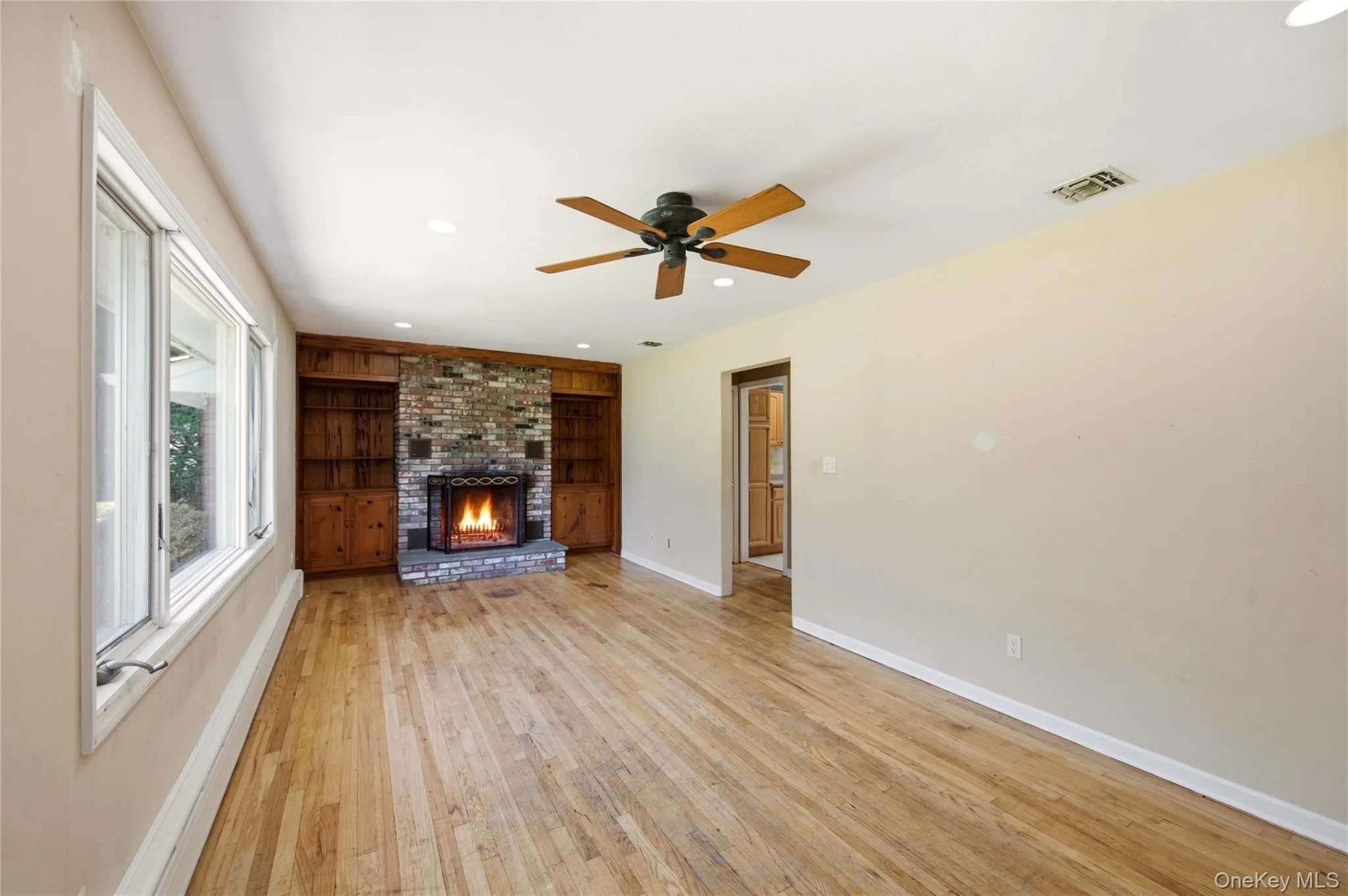 58 Juniper Road, Smithtown, NY, 3 Bedrooms Bedrooms, 5 Rooms Rooms,1 BathroomBathrooms,Residential,For Rent,Juniper,0,KEY1014805 58 Juniper Road, Smithtown, NY, 3 Bedrooms Bedrooms, 5 Rooms Rooms,1 BathroomBathrooms,Residential,For Rent,Juniper,0,KEY1014805