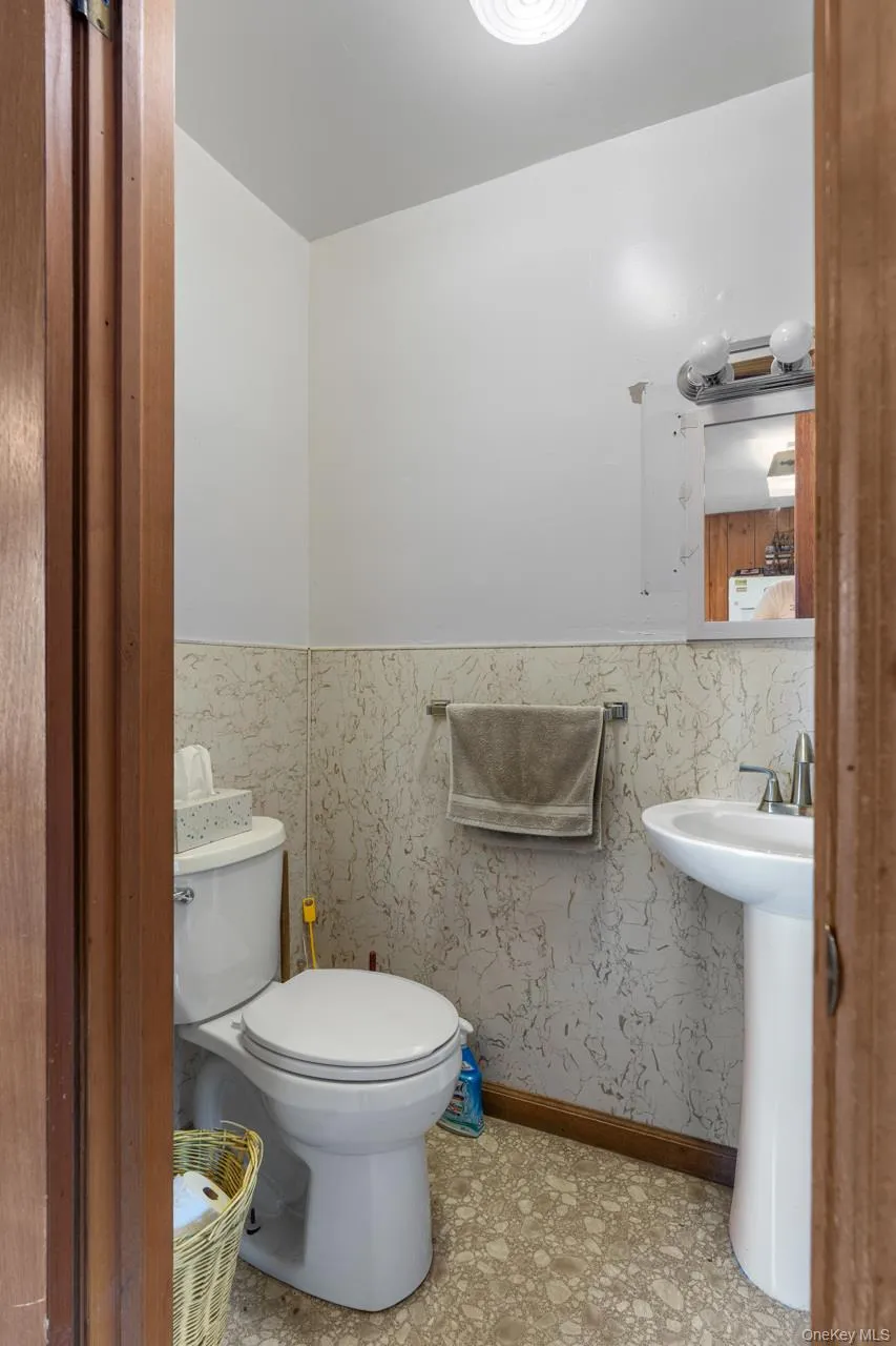 7 Lyman Avenue, Port Jervis, NY, 3 Bedrooms Bedrooms, 6 Rooms Rooms,1 BathroomBathrooms,Residential,For Rent,Lyman,0,1014806 7 Lyman Avenue, Port Jervis, NY, 3 Bedrooms Bedrooms, 6 Rooms Rooms,1 BathroomBathrooms,Residential,For Rent,Lyman,0,1014806