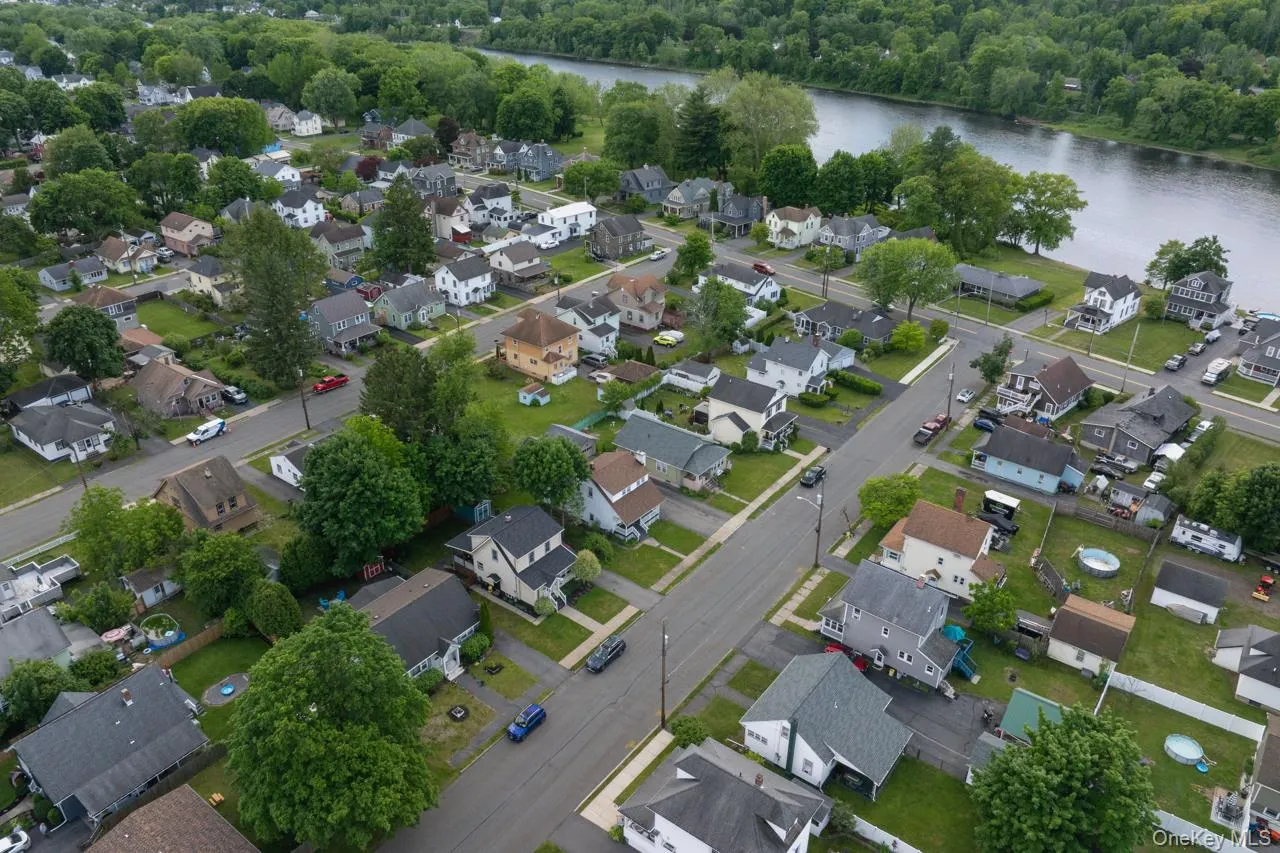 7 Lyman Avenue, Port Jervis, NY, 3 Bedrooms Bedrooms, 6 Rooms Rooms,1 BathroomBathrooms,Residential,For Rent,Lyman,0,1014806 7 Lyman Avenue, Port Jervis, NY, 3 Bedrooms Bedrooms, 6 Rooms Rooms,1 BathroomBathrooms,Residential,For Rent,Lyman,0,1014806