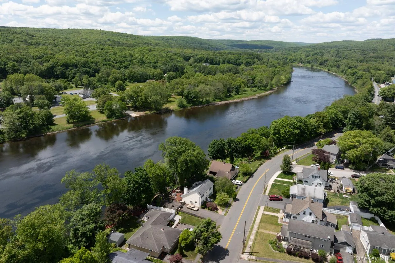 7 Lyman Avenue, Port Jervis, NY, 3 Bedrooms Bedrooms, 6 Rooms Rooms,1 BathroomBathrooms,Residential,For Rent,Lyman,0,1014806 7 Lyman Avenue, Port Jervis, NY, 3 Bedrooms Bedrooms, 6 Rooms Rooms,1 BathroomBathrooms,Residential,For Rent,Lyman,0,1014806