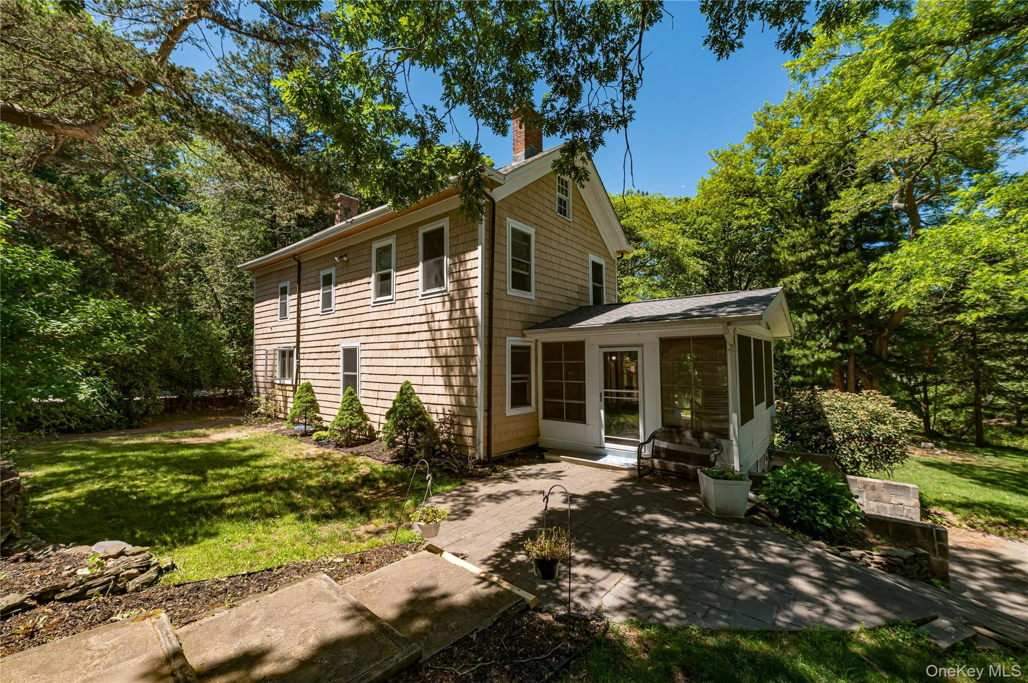 38 Pleasure Drive, Southampton, NY, 3 Bedrooms Bedrooms, 7 Rooms Rooms,3 BathroomsBathrooms,Residential,For Rent,Pleasure,0,1014808 38 Pleasure Drive, Southampton, NY, 3 Bedrooms Bedrooms, 7 Rooms Rooms,3 BathroomsBathrooms,Residential,For Rent,Pleasure,0,1014808