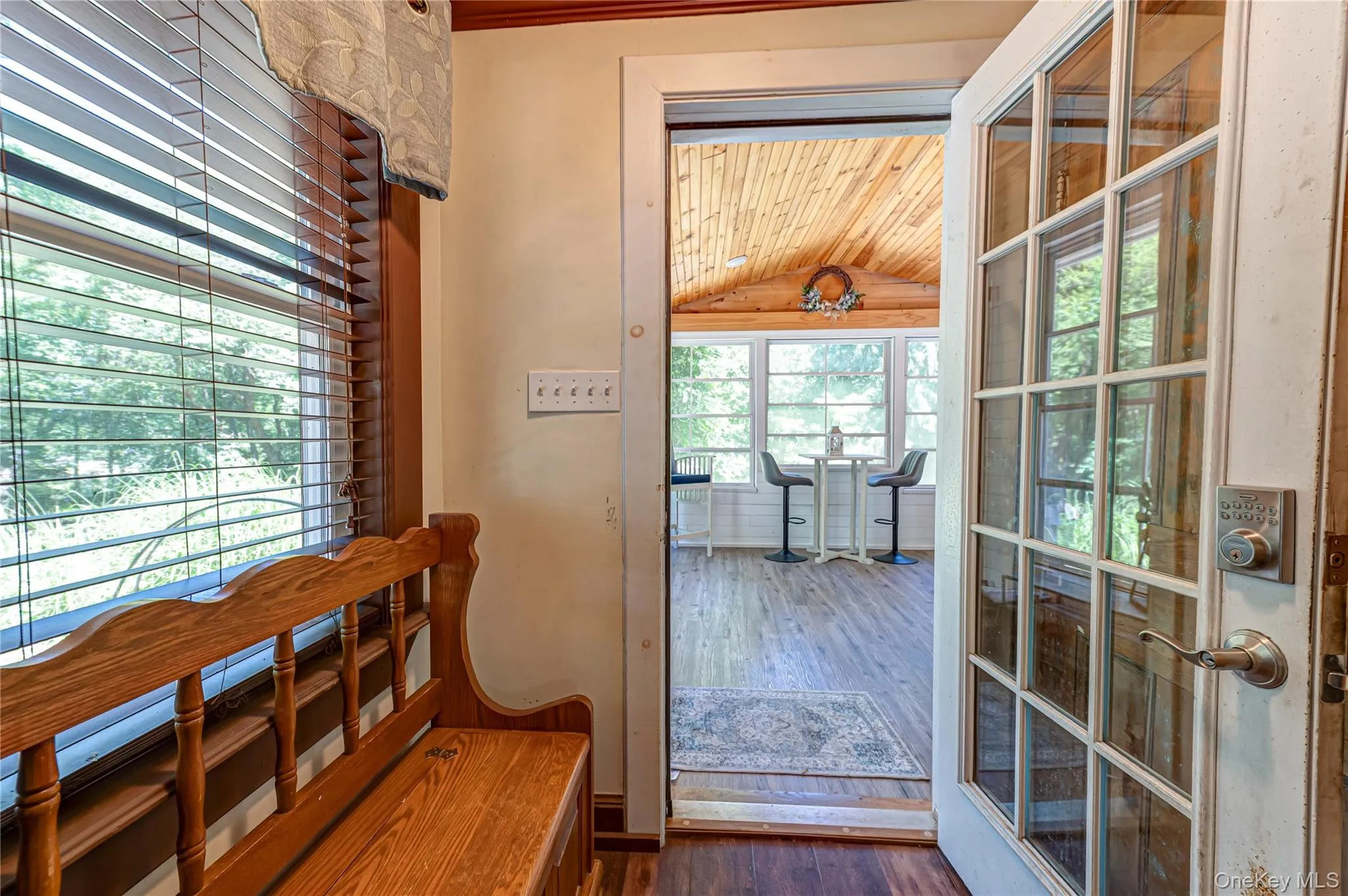 38 Pleasure Drive, Southampton, NY, 3 Bedrooms Bedrooms, 7 Rooms Rooms,3 BathroomsBathrooms,Residential,For Rent,Pleasure,0,1014808 38 Pleasure Drive, Southampton, NY, 3 Bedrooms Bedrooms, 7 Rooms Rooms,3 BathroomsBathrooms,Residential,For Rent,Pleasure,0,1014808