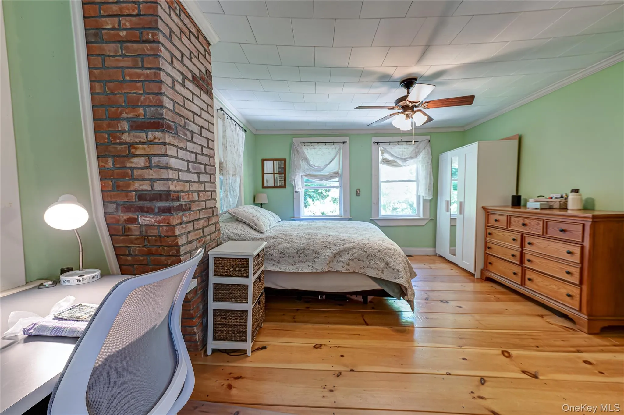 38 Pleasure Drive, Southampton, NY, 3 Bedrooms Bedrooms, 7 Rooms Rooms,3 BathroomsBathrooms,Residential,For Rent,Pleasure,0,1014808 38 Pleasure Drive, Southampton, NY, 3 Bedrooms Bedrooms, 7 Rooms Rooms,3 BathroomsBathrooms,Residential,For Rent,Pleasure,0,1014808