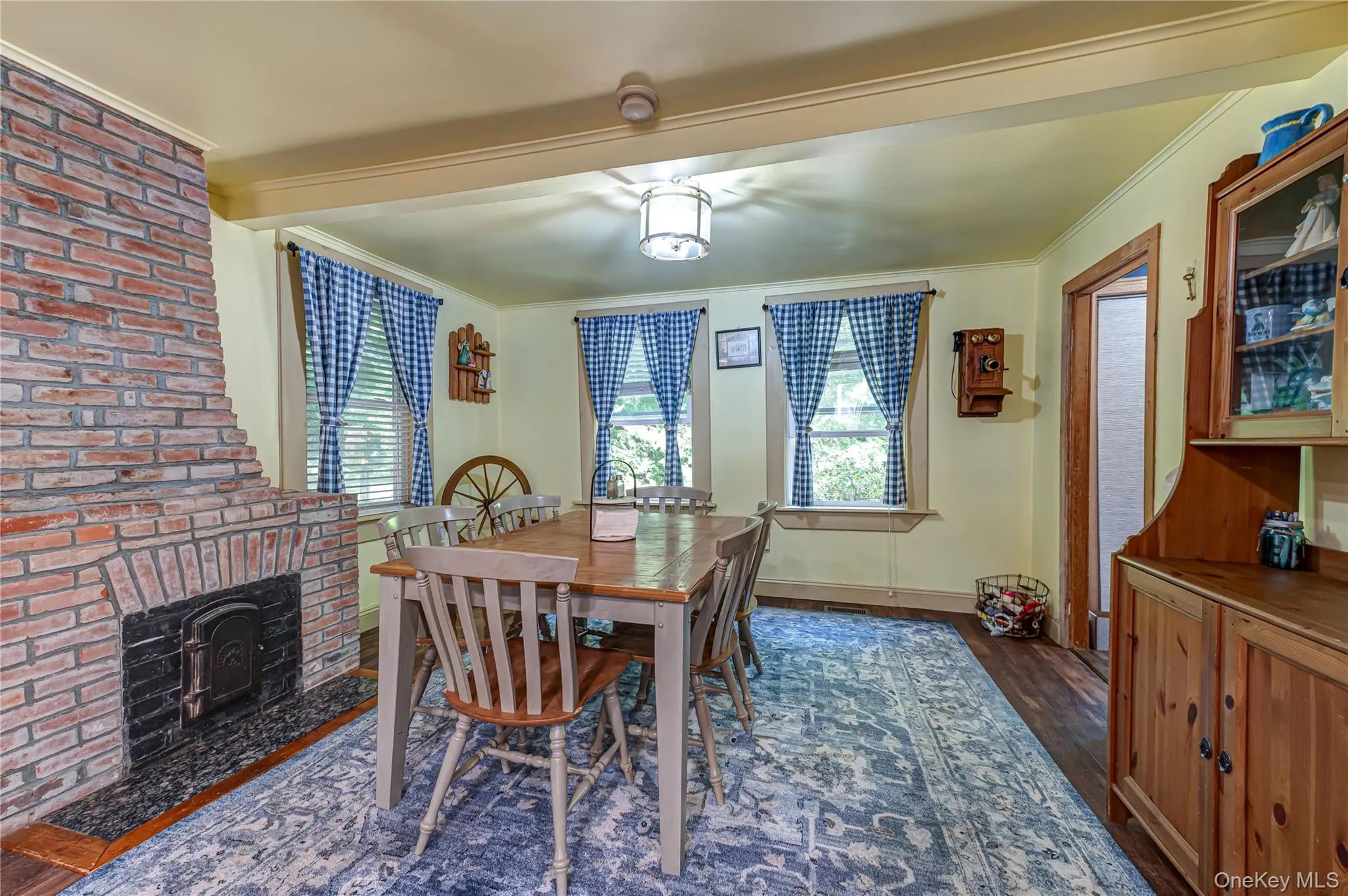 38 Pleasure Drive, Southampton, NY, 3 Bedrooms Bedrooms, 7 Rooms Rooms,3 BathroomsBathrooms,Residential,For Rent,Pleasure,0,1014808 38 Pleasure Drive, Southampton, NY, 3 Bedrooms Bedrooms, 7 Rooms Rooms,3 BathroomsBathrooms,Residential,For Rent,Pleasure,0,1014808