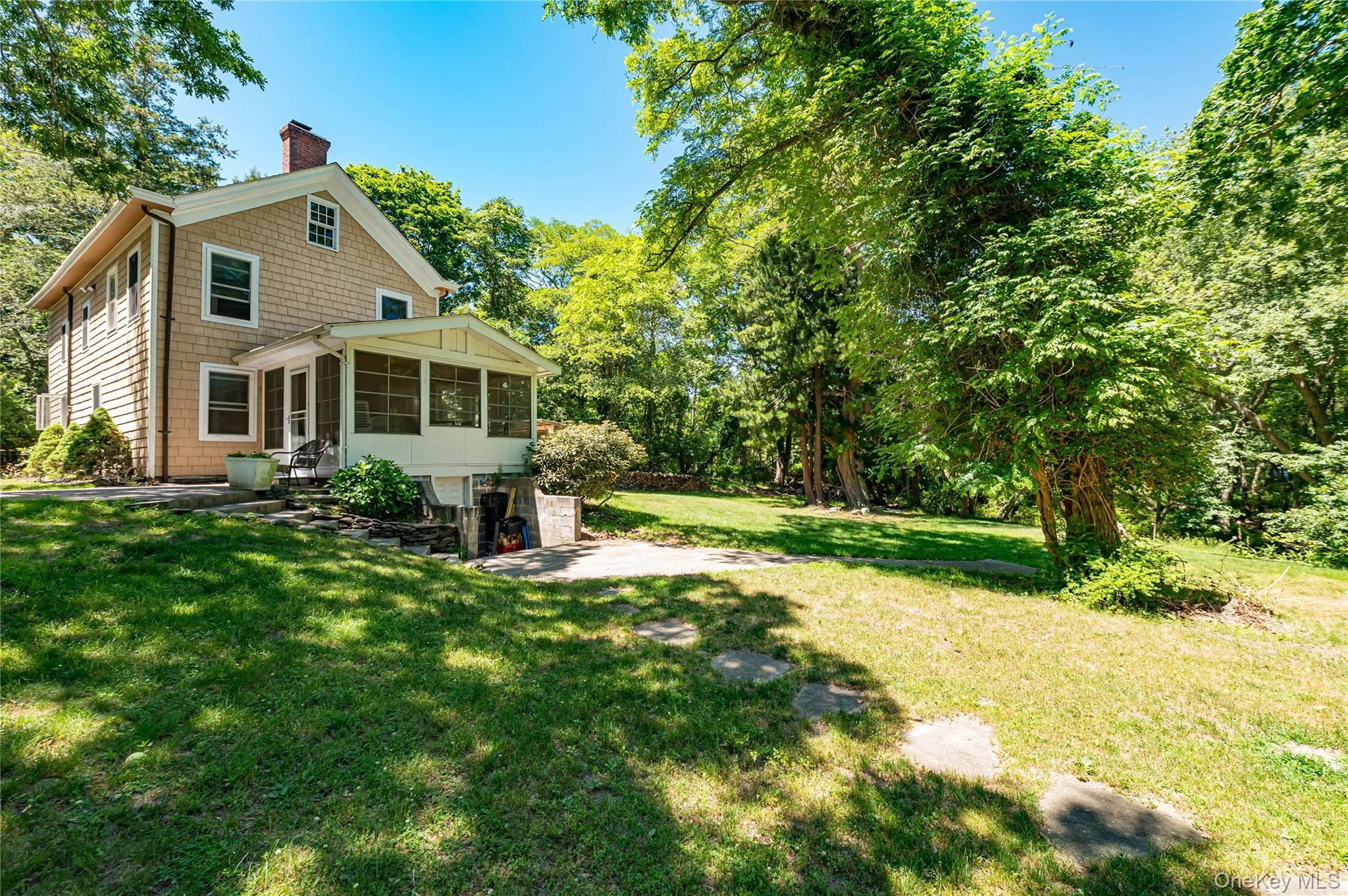 38 Pleasure Drive, Southampton, NY, 3 Bedrooms Bedrooms, 7 Rooms Rooms,3 BathroomsBathrooms,Residential,For Rent,Pleasure,0,1014808 38 Pleasure Drive, Southampton, NY, 3 Bedrooms Bedrooms, 7 Rooms Rooms,3 BathroomsBathrooms,Residential,For Rent,Pleasure,0,1014808