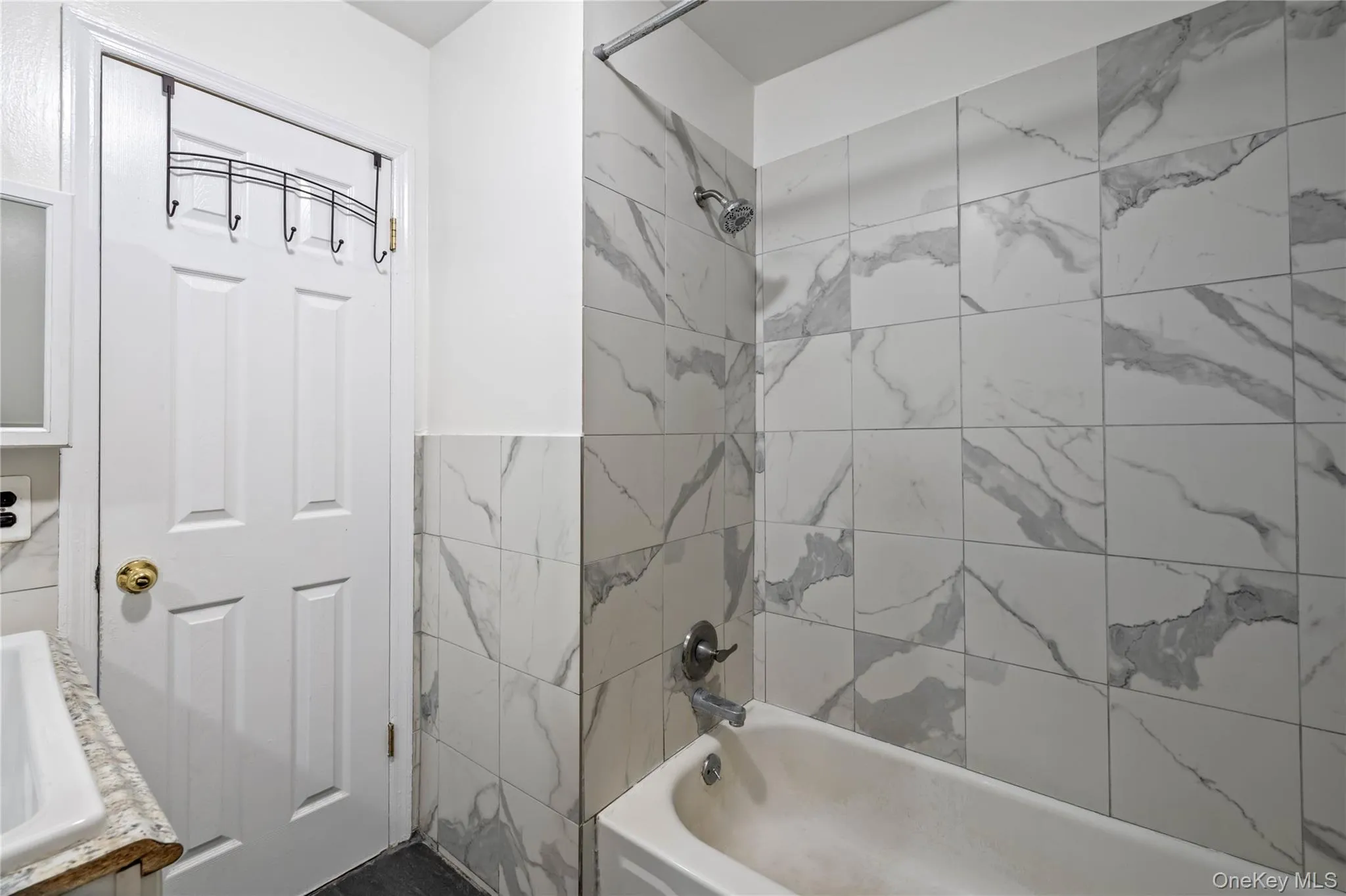 Bathroom 2 Bathroom 2