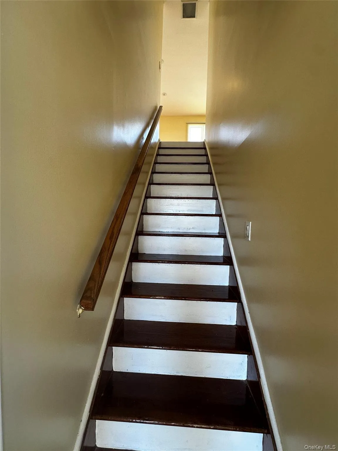 278 4th Street, Oyster Bay, NY, 5 Bedrooms Bedrooms, 10 Rooms Rooms,2 BathroomsBathrooms,Residential Lease,For Rent,4th,0,1014816 278 4th Street, Oyster Bay, NY, 5 Bedrooms Bedrooms, 10 Rooms Rooms,2 BathroomsBathrooms,Residential Lease,For Rent,4th,0,1014816