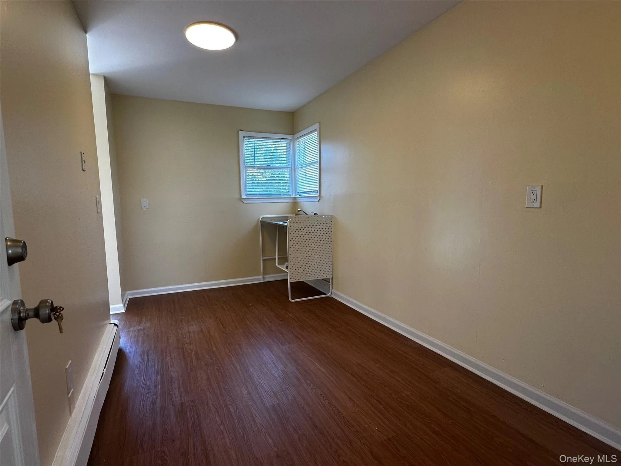 278 4th Street, Oyster Bay, NY, 5 Bedrooms Bedrooms, 10 Rooms Rooms,2 BathroomsBathrooms,Residential Lease,For Rent,4th,0,1014816 278 4th Street, Oyster Bay, NY, 5 Bedrooms Bedrooms, 10 Rooms Rooms,2 BathroomsBathrooms,Residential Lease,For Rent,4th,0,1014816