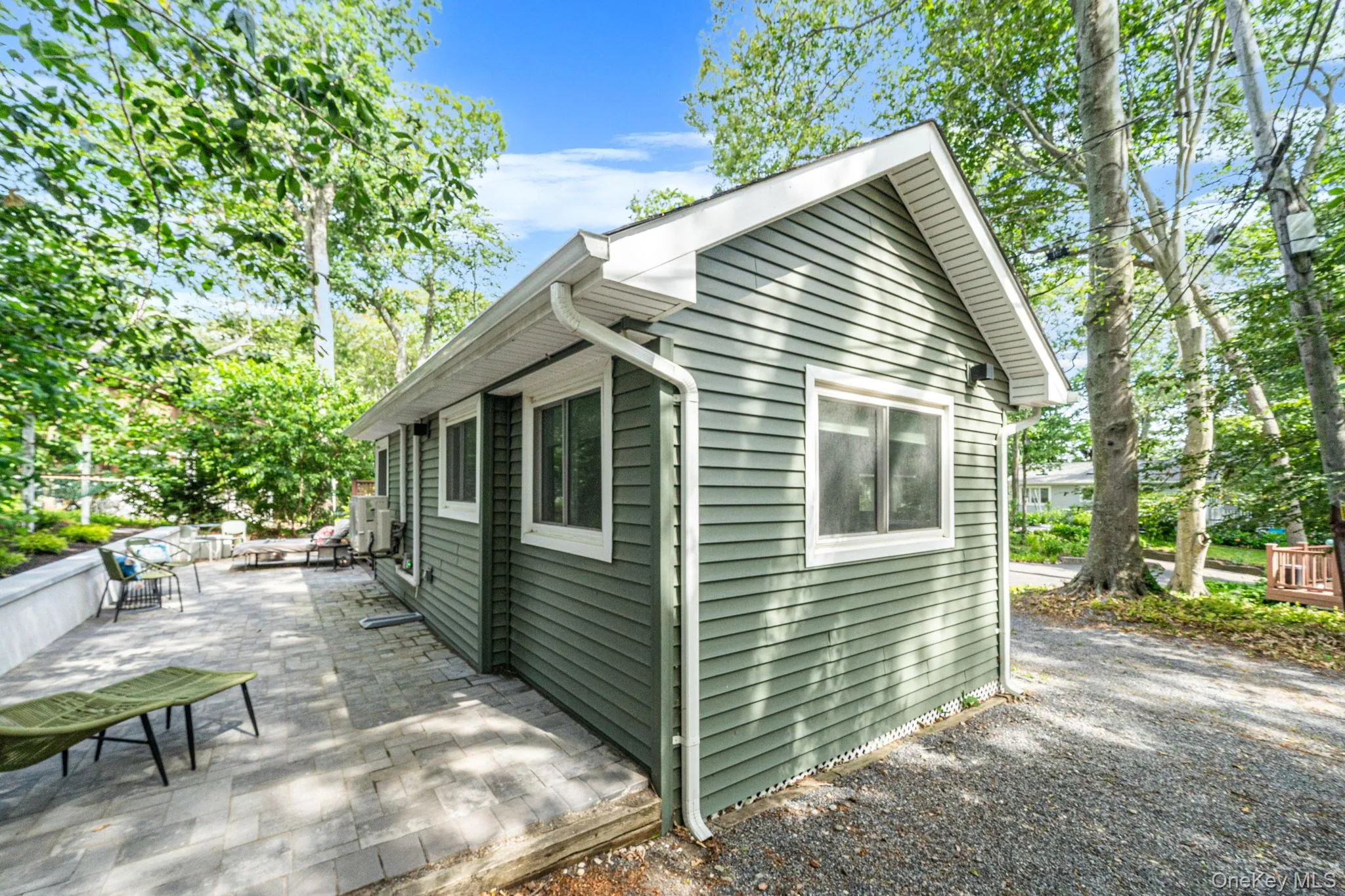 356 Oakleigh Avenue, Riverhead, NY, 1 Bedroom Bedrooms, 2 Rooms Rooms,1 BathroomBathrooms,Residential,For Rent,Oakleigh,0,1014820 356 Oakleigh Avenue, Riverhead, NY, 1 Bedroom Bedrooms, 2 Rooms Rooms,1 BathroomBathrooms,Residential,For Rent,Oakleigh,0,1014820