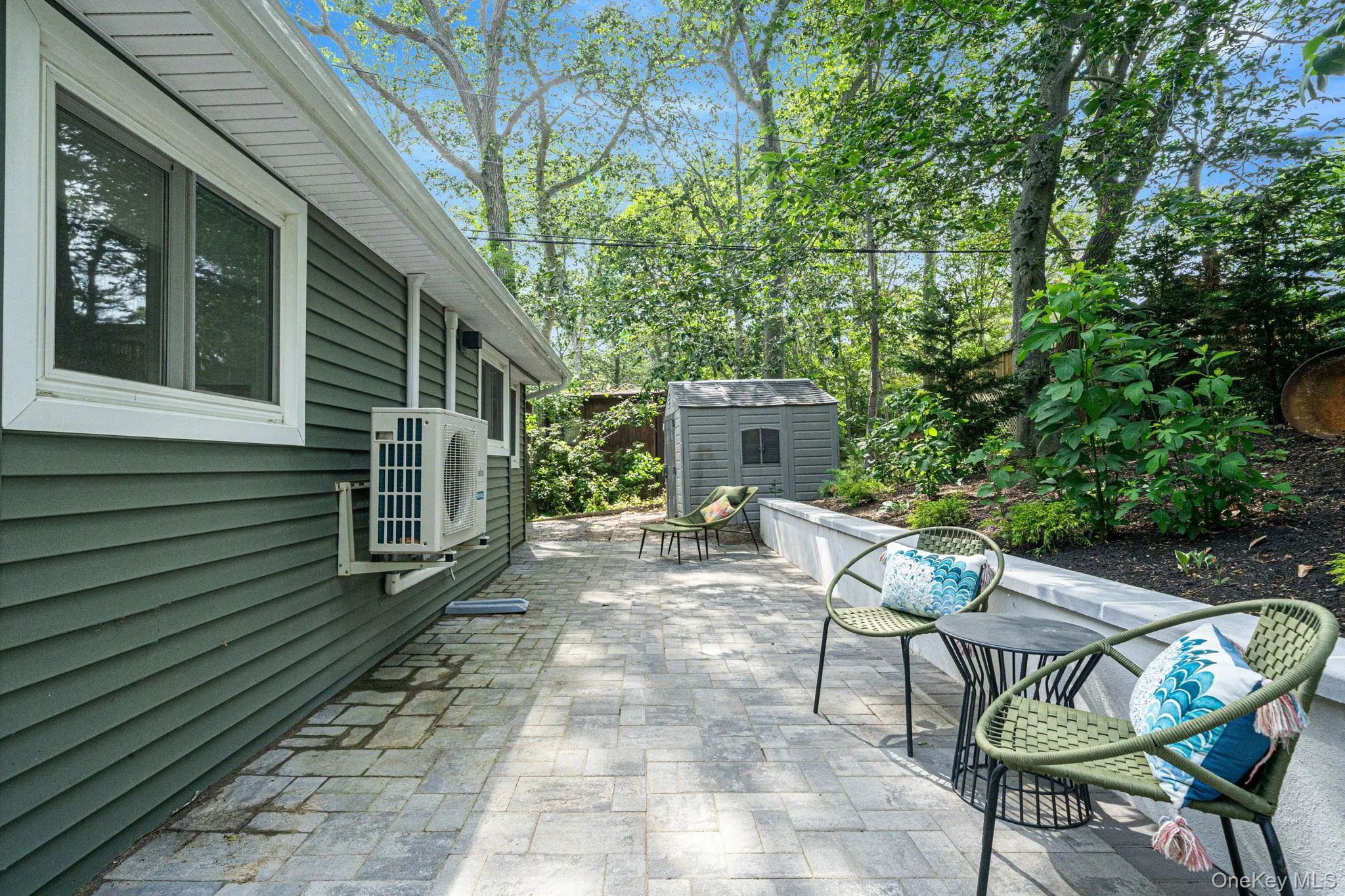 356 Oakleigh Avenue, Riverhead, NY, 1 Bedroom Bedrooms, 2 Rooms Rooms,1 BathroomBathrooms,Residential,For Rent,Oakleigh,0,1014820 356 Oakleigh Avenue, Riverhead, NY, 1 Bedroom Bedrooms, 2 Rooms Rooms,1 BathroomBathrooms,Residential,For Rent,Oakleigh,0,1014820