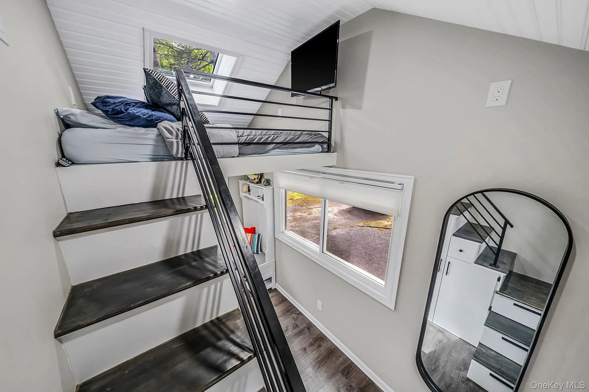 356 Oakleigh Avenue, Riverhead, NY, 1 Bedroom Bedrooms, 2 Rooms Rooms,1 BathroomBathrooms,Residential,For Rent,Oakleigh,0,1014820 356 Oakleigh Avenue, Riverhead, NY, 1 Bedroom Bedrooms, 2 Rooms Rooms,1 BathroomBathrooms,Residential,For Rent,Oakleigh,0,1014820