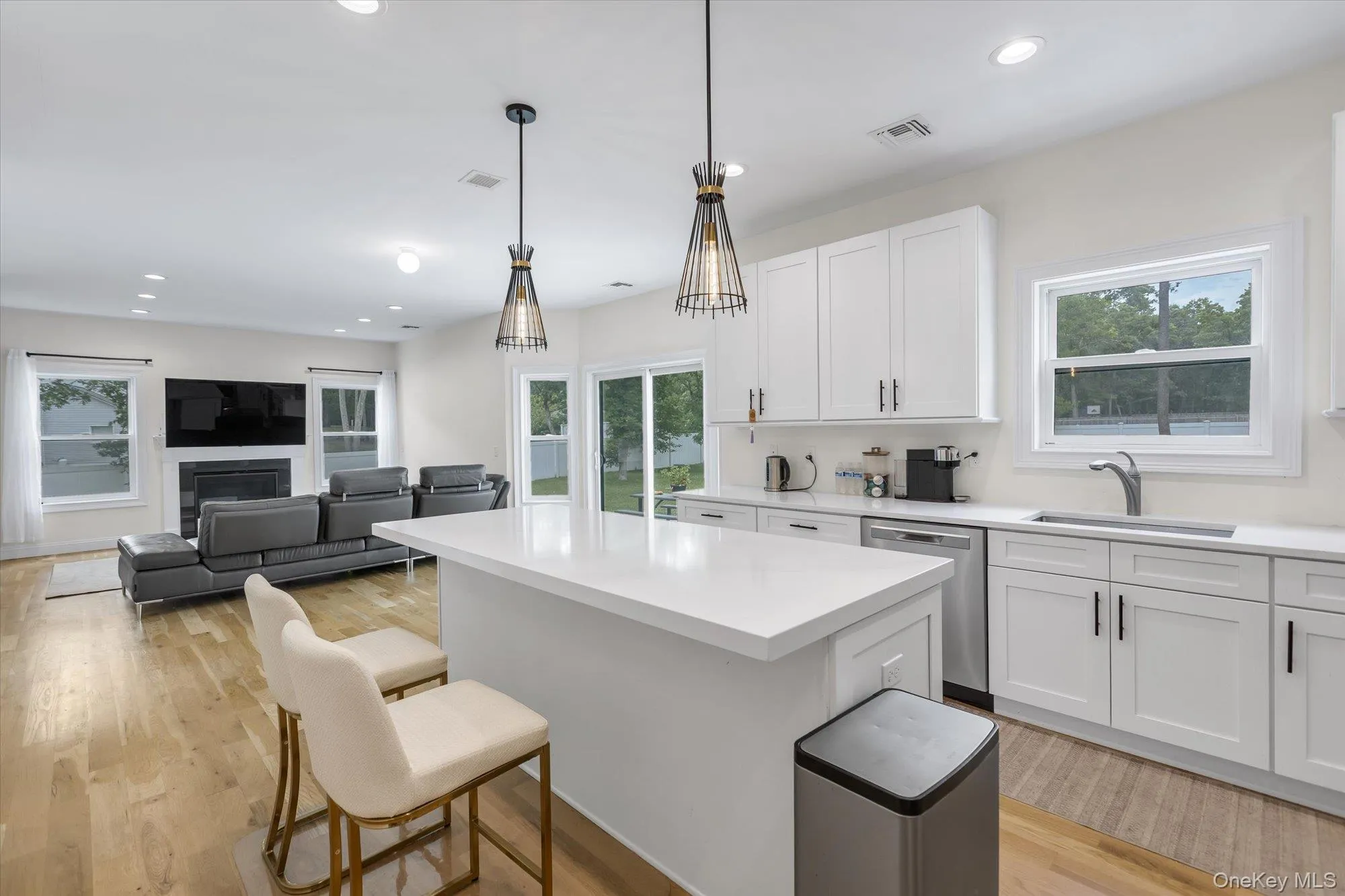 135 Elizabeth Way, Brookhaven, NY, 4 Bedrooms Bedrooms, 10 Rooms Rooms,2 BathroomsBathrooms,Residential,For Rent,Elizabeth,0,1014821 135 Elizabeth Way, Brookhaven, NY, 4 Bedrooms Bedrooms, 10 Rooms Rooms,2 BathroomsBathrooms,Residential,For Rent,Elizabeth,0,1014821