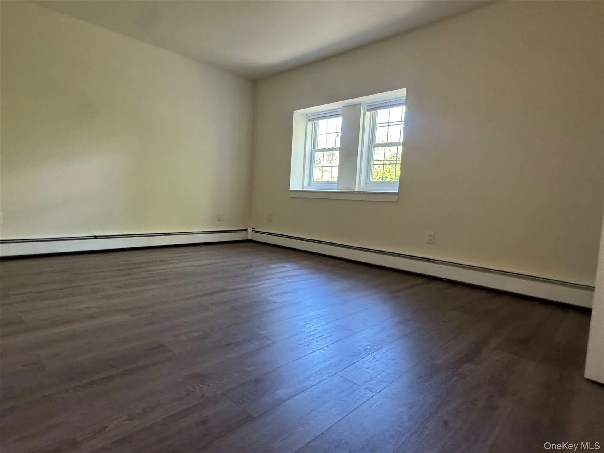 286 Main Street, Beacon, NY, 1 Bedroom Bedrooms, 5 Rooms Rooms,1 BathroomBathrooms,Residential Lease,For Rent,Main,0,1014822 286 Main Street, Beacon, NY, 1 Bedroom Bedrooms, 5 Rooms Rooms,1 BathroomBathrooms,Residential Lease,For Rent,Main,0,1014822