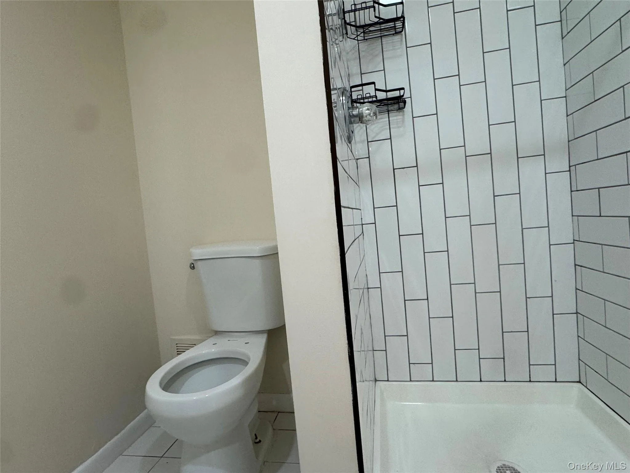 286 Main Street, Beacon, NY, 1 Bedroom Bedrooms, 5 Rooms Rooms,1 BathroomBathrooms,Residential Lease,For Rent,Main,0,1014822 286 Main Street, Beacon, NY, 1 Bedroom Bedrooms, 5 Rooms Rooms,1 BathroomBathrooms,Residential Lease,For Rent,Main,0,1014822