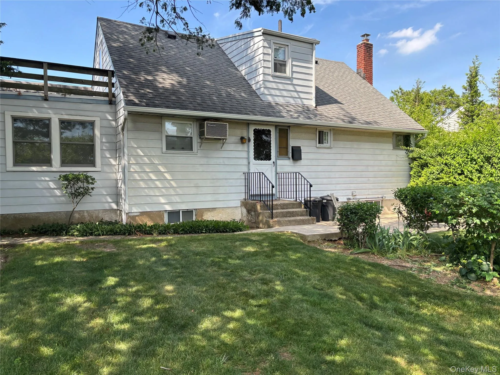 352 Boundary Avenue, Oyster Bay, NY, 4 Bedrooms Bedrooms, 7 Rooms Rooms,2 BathroomsBathrooms,Residential,For Rent,Boundary,0,1014824 352 Boundary Avenue, Oyster Bay, NY, 4 Bedrooms Bedrooms, 7 Rooms Rooms,2 BathroomsBathrooms,Residential,For Rent,Boundary,0,1014824
