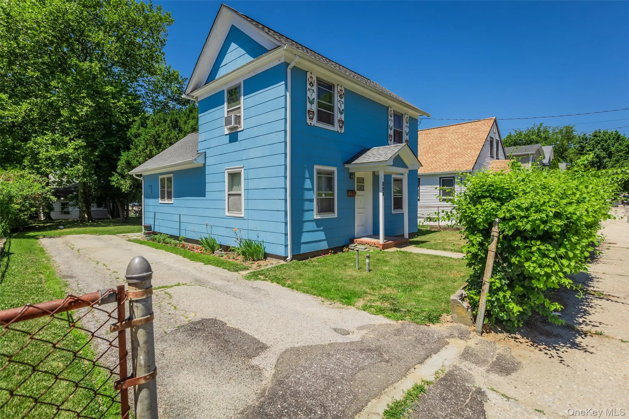 337 Hamilton Avenue, Riverhead, NY, 3 Bedrooms Bedrooms, 5 Rooms Rooms,1 BathroomBathrooms,Residential,For Rent,Hamilton,0,1014828 337 Hamilton Avenue, Riverhead, NY, 3 Bedrooms Bedrooms, 5 Rooms Rooms,1 BathroomBathrooms,Residential,For Rent,Hamilton,0,1014828