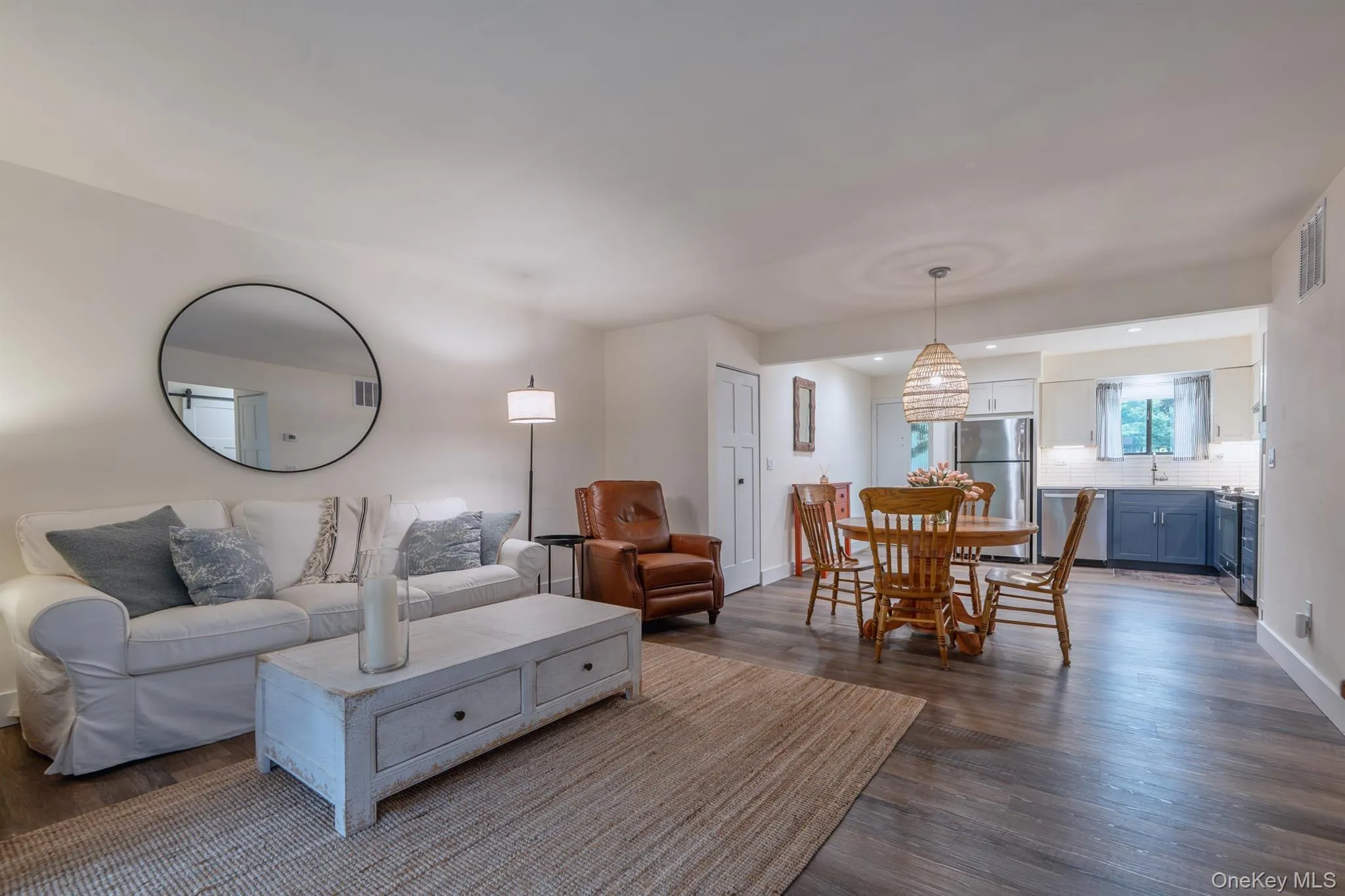 303 Village Court, Kingston, NY, 2 Bedrooms Bedrooms, 5 Rooms Rooms,1 BathroomBathrooms,Residential,For Rent,Village,0,1014831 303 Village Court, Kingston, NY, 2 Bedrooms Bedrooms, 5 Rooms Rooms,1 BathroomBathrooms,Residential,For Rent,Village,0,1014831