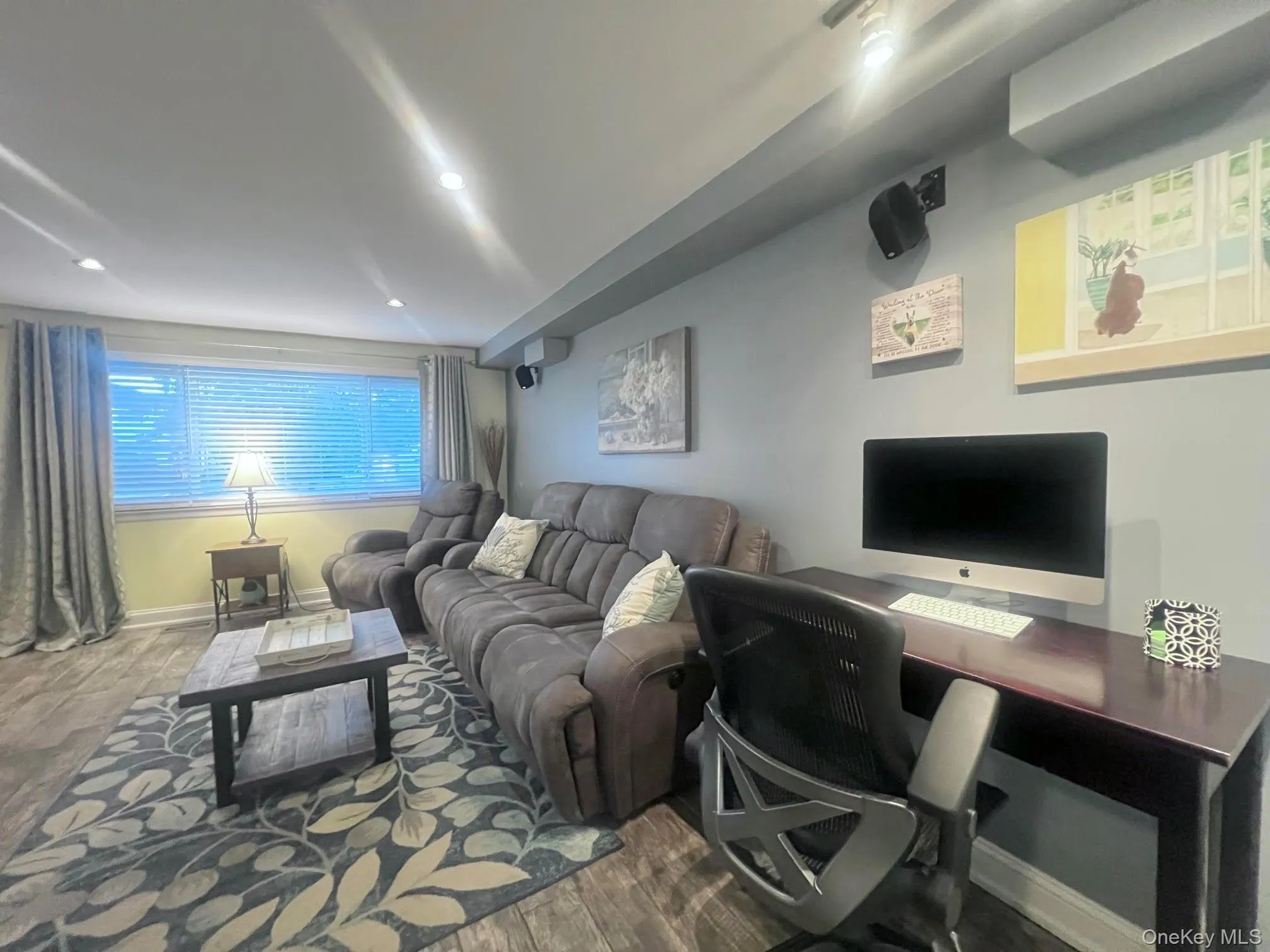48 20th Street, Babylon, NY, 4 Bedrooms Bedrooms, 8 Rooms Rooms,1 BathroomBathrooms,Residential,For Rent,20th,0,KEY1014833 48 20th Street, Babylon, NY, 4 Bedrooms Bedrooms, 8 Rooms Rooms,1 BathroomBathrooms,Residential,For Rent,20th,0,KEY1014833