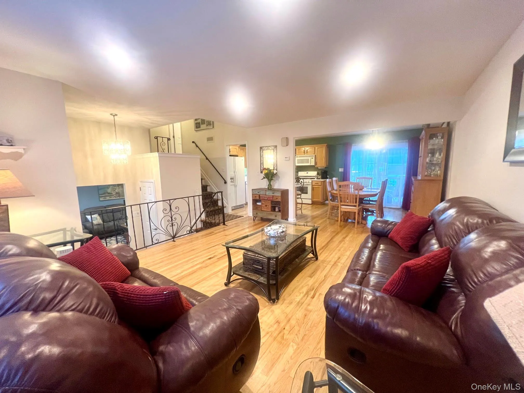 48 20th Street, Babylon, NY, 4 Bedrooms Bedrooms, 8 Rooms Rooms,1 BathroomBathrooms,Residential,For Rent,20th,0,KEY1014833 48 20th Street, Babylon, NY, 4 Bedrooms Bedrooms, 8 Rooms Rooms,1 BathroomBathrooms,Residential,For Rent,20th,0,KEY1014833