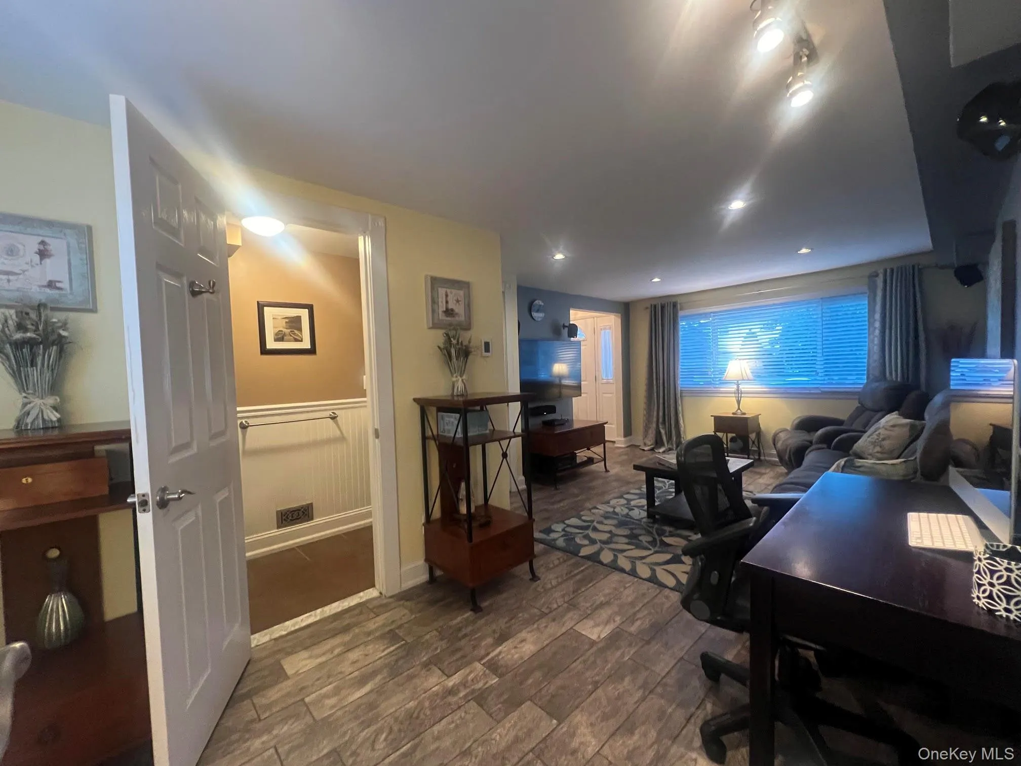48 20th Street, Babylon, NY, 4 Bedrooms Bedrooms, 8 Rooms Rooms,1 BathroomBathrooms,Residential,For Rent,20th,0,1014833 48 20th Street, Babylon, NY, 4 Bedrooms Bedrooms, 8 Rooms Rooms,1 BathroomBathrooms,Residential,For Rent,20th,0,1014833