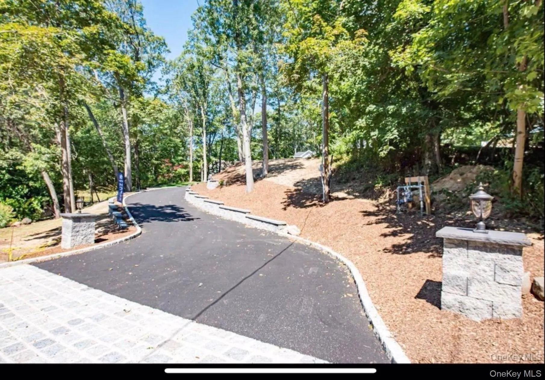 597 Pulaski Road, Smithtown, NY, 4 Bedrooms Bedrooms, 8 Rooms Rooms,3 BathroomsBathrooms,Residential,For Rent,Pulaski,0,1014834 597 Pulaski Road, Smithtown, NY, 4 Bedrooms Bedrooms, 8 Rooms Rooms,3 BathroomsBathrooms,Residential,For Rent,Pulaski,0,1014834