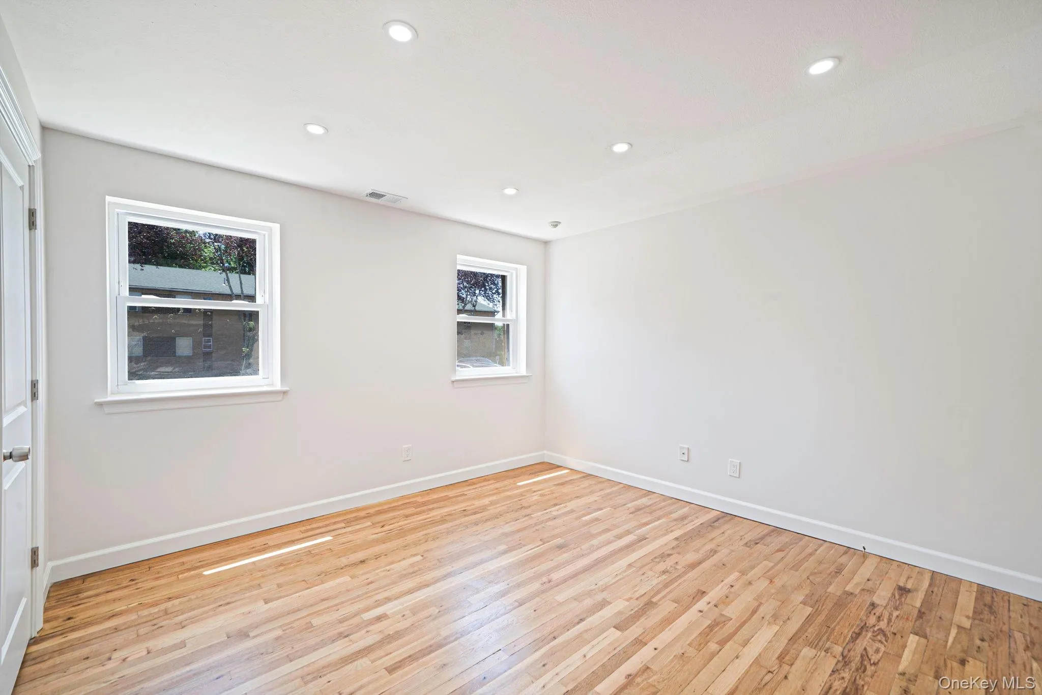 97 Artist Lake Drive, Brookhaven, NY, 1 Bedroom Bedrooms, 4 Rooms Rooms,1 BathroomBathrooms,Residential,For Rent,Artist Lake,0,1014836 97 Artist Lake Drive, Brookhaven, NY, 1 Bedroom Bedrooms, 4 Rooms Rooms,1 BathroomBathrooms,Residential,For Rent,Artist Lake,0,1014836