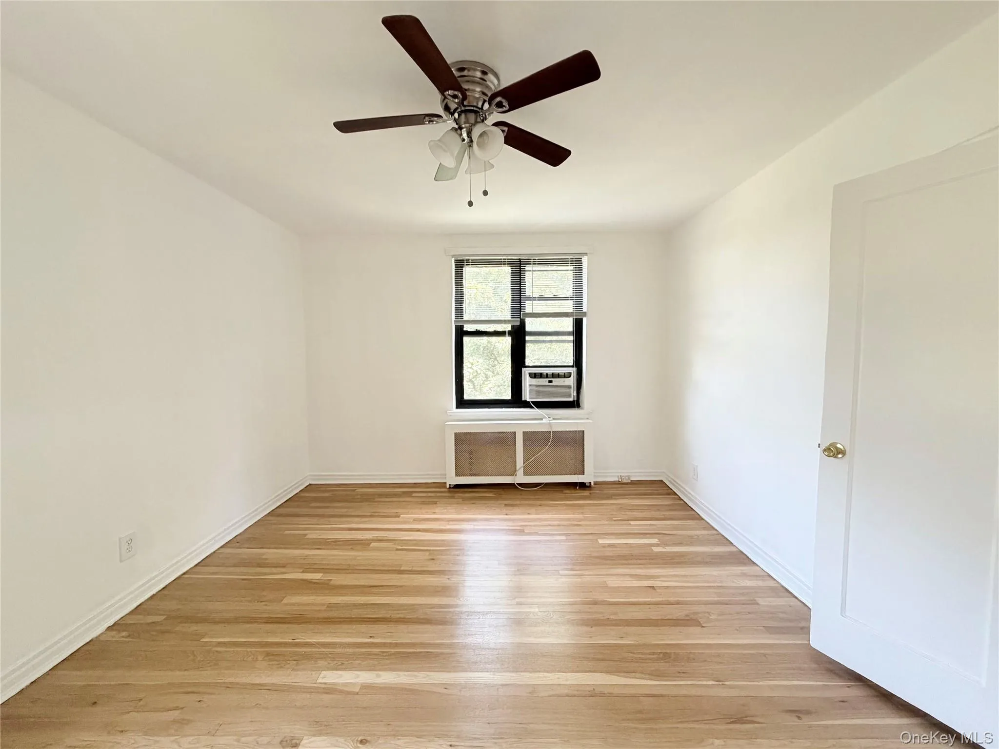 2209 78th Street, New York, NY, 1 Bedroom Bedrooms, 4 Rooms Rooms,1 BathroomBathrooms,Residential Lease,For Rent,78th,0,1014837 2209 78th Street, New York, NY, 1 Bedroom Bedrooms, 4 Rooms Rooms,1 BathroomBathrooms,Residential Lease,For Rent,78th,0,1014837