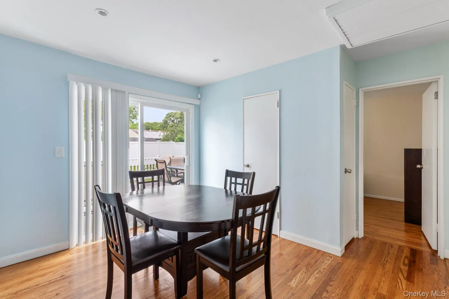 1032 Thompson Drive, Islip, NY, 3 Bedrooms Bedrooms, 10 Rooms Rooms,2 BathroomsBathrooms,Residential,For Rent,Thompson,0,1014841 1032 Thompson Drive, Islip, NY, 3 Bedrooms Bedrooms, 10 Rooms Rooms,2 BathroomsBathrooms,Residential,For Rent,Thompson,0,1014841