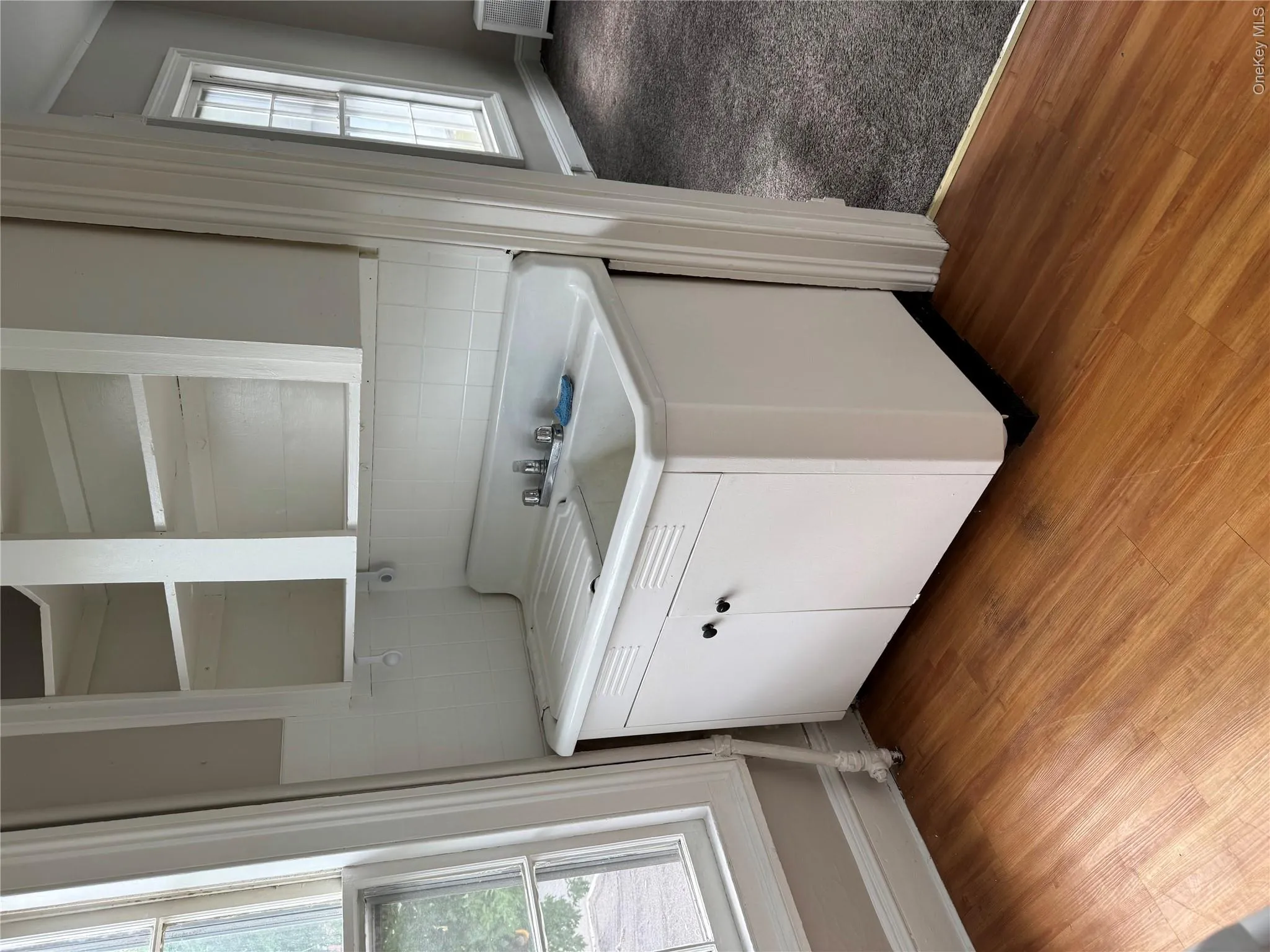 26 Oakland Avenue, Warwick (town), NY, 1 Bedroom Bedrooms, 3 Rooms Rooms,1 BathroomBathrooms,Residential Lease,For Rent,Oakland,0,1014843 26 Oakland Avenue, Warwick (town), NY, 1 Bedroom Bedrooms, 3 Rooms Rooms,1 BathroomBathrooms,Residential Lease,For Rent,Oakland,0,1014843