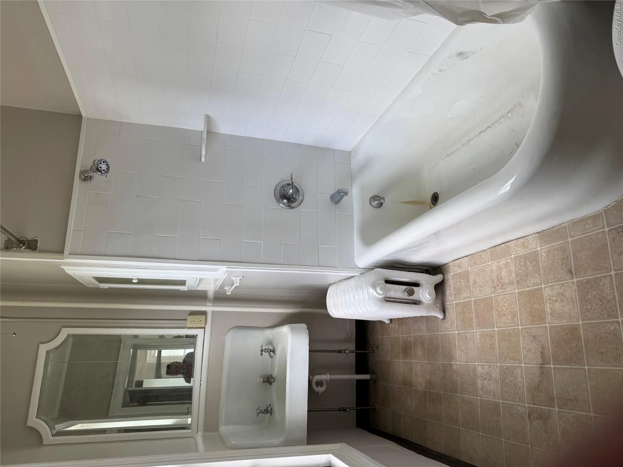 26 Oakland Avenue, Warwick (town), NY, 1 Bedroom Bedrooms, 3 Rooms Rooms,1 BathroomBathrooms,Residential Lease,For Rent,Oakland,0,1014843 26 Oakland Avenue, Warwick (town), NY, 1 Bedroom Bedrooms, 3 Rooms Rooms,1 BathroomBathrooms,Residential Lease,For Rent,Oakland,0,1014843