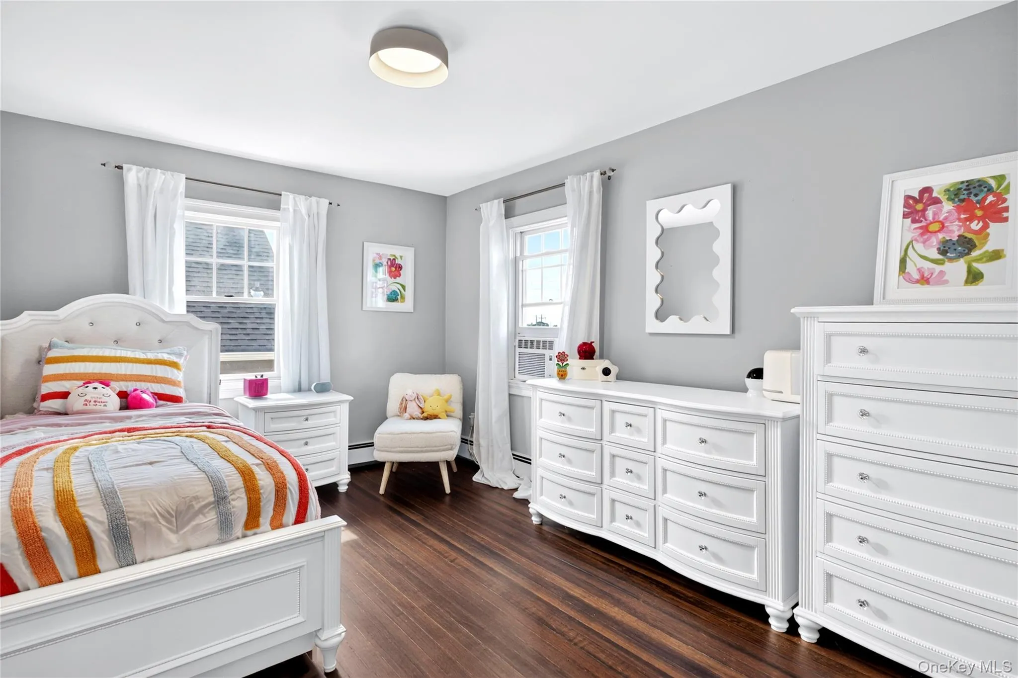 7 Fairview Avenue, North Hempstead, NY, 3 Bedrooms Bedrooms, 7 Rooms Rooms,1 BathroomBathrooms,Residential,For Rent,Fairview,0,1014850 7 Fairview Avenue, North Hempstead, NY, 3 Bedrooms Bedrooms, 7 Rooms Rooms,1 BathroomBathrooms,Residential,For Rent,Fairview,0,1014850