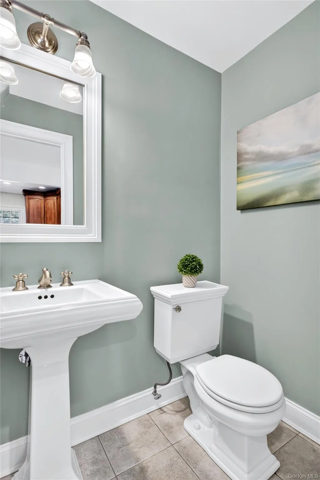 7 Fairview Avenue, North Hempstead, NY, 3 Bedrooms Bedrooms, 7 Rooms Rooms,1 BathroomBathrooms,Residential,For Rent,Fairview,0,1014850 7 Fairview Avenue, North Hempstead, NY, 3 Bedrooms Bedrooms, 7 Rooms Rooms,1 BathroomBathrooms,Residential,For Rent,Fairview,0,1014850