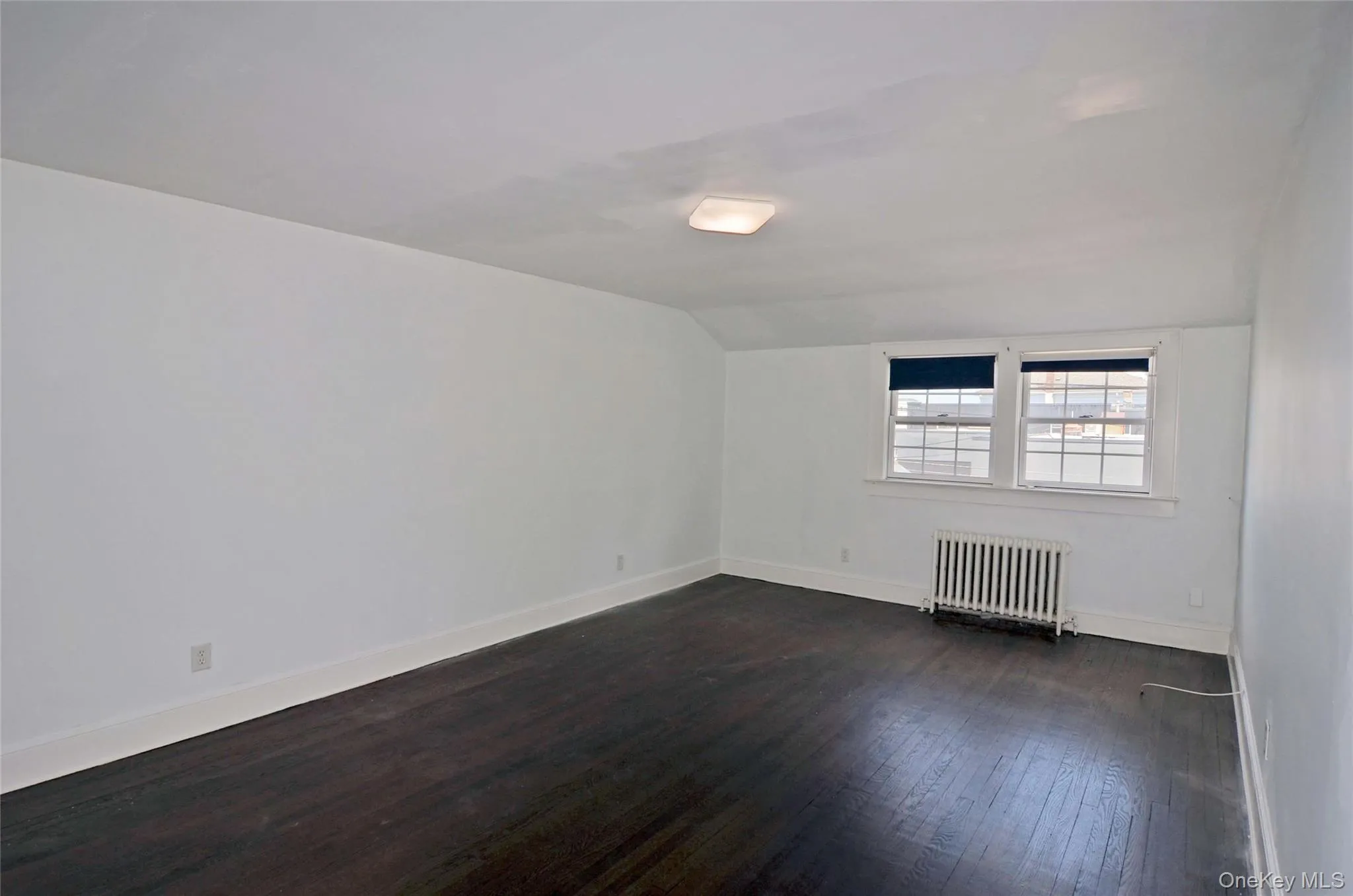 2 Second Avenue, North Hempstead, NY, 1 Bedroom Bedrooms, 4 Rooms Rooms,1 BathroomBathrooms,Residential Lease,For Rent,Second,0,1014852 2 Second Avenue, North Hempstead, NY, 1 Bedroom Bedrooms, 4 Rooms Rooms,1 BathroomBathrooms,Residential Lease,For Rent,Second,0,1014852