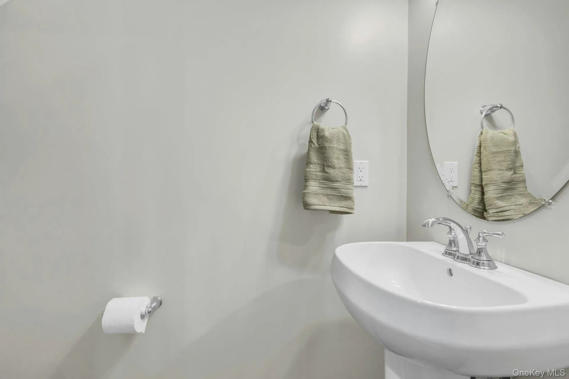 Powder Room Powder Room