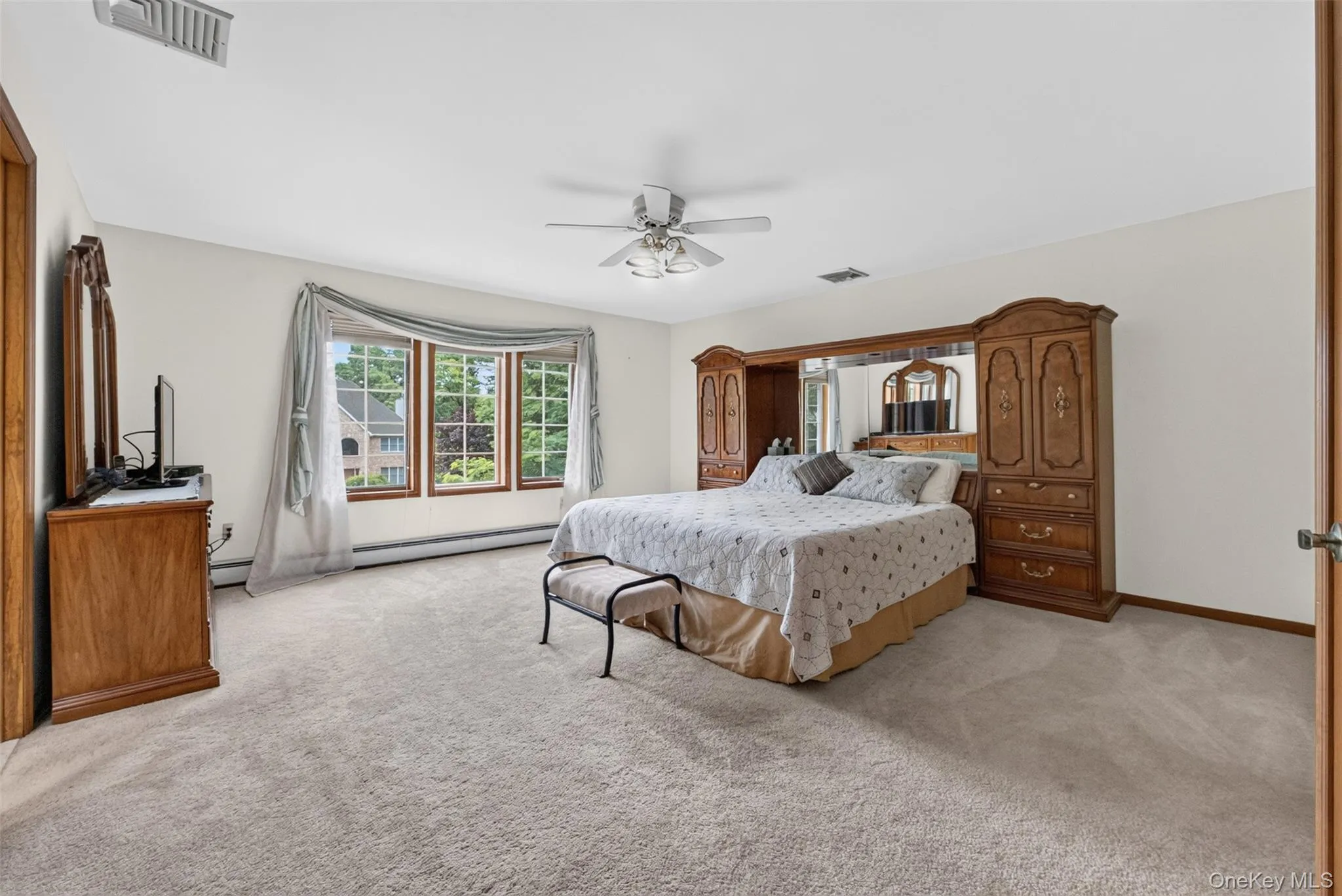 17 Allison Drive, Monroe, NY, 4 Bedrooms Bedrooms, 13 Rooms Rooms,2 BathroomsBathrooms,Residential,For Rent,Allison,0,KEY1014862 17 Allison Drive, Monroe, NY, 4 Bedrooms Bedrooms, 13 Rooms Rooms,2 BathroomsBathrooms,Residential,For Rent,Allison,0,KEY1014862