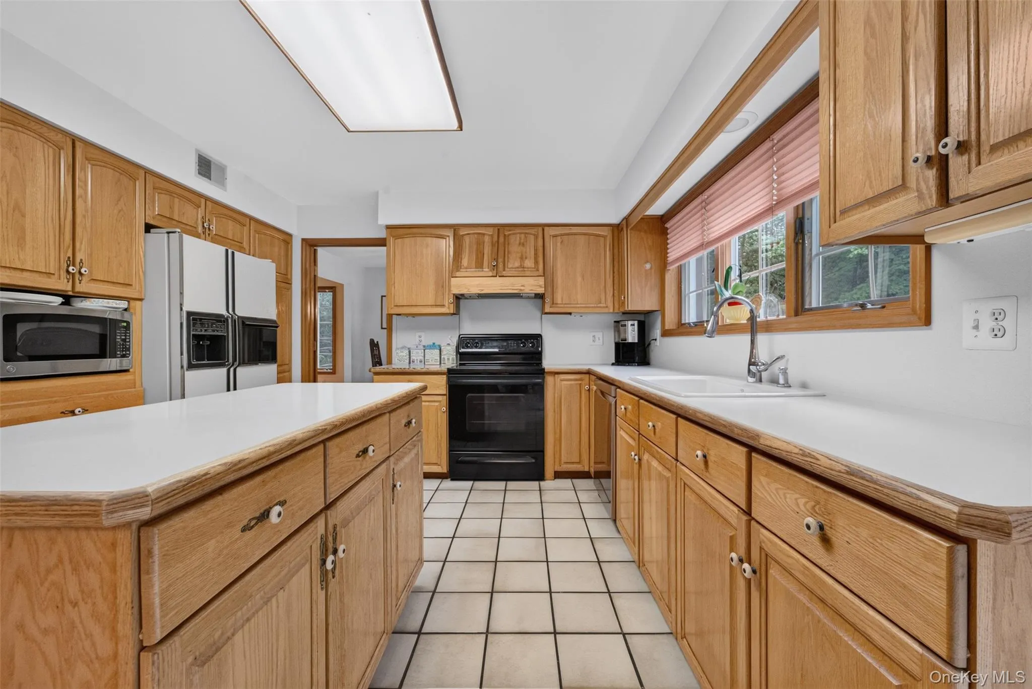 17 Allison Drive, Monroe, NY, 4 Bedrooms Bedrooms, 13 Rooms Rooms,2 BathroomsBathrooms,Residential,For Rent,Allison,0,KEY1014862 17 Allison Drive, Monroe, NY, 4 Bedrooms Bedrooms, 13 Rooms Rooms,2 BathroomsBathrooms,Residential,For Rent,Allison,0,KEY1014862