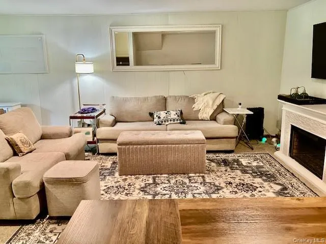 35 Poplar Circle, Peekskill, NY, 3 Bedrooms Bedrooms, 7 Rooms Rooms,2 BathroomsBathrooms,Residential,For Rent,Poplar,0,1014865 35 Poplar Circle, Peekskill, NY, 3 Bedrooms Bedrooms, 7 Rooms Rooms,2 BathroomsBathrooms,Residential,For Rent,Poplar,0,1014865
