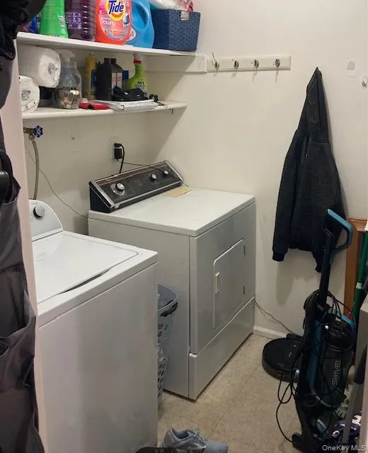 35 Poplar Circle, Peekskill, NY, 3 Bedrooms Bedrooms, 7 Rooms Rooms,2 BathroomsBathrooms,Residential,For Rent,Poplar,0,1014865 35 Poplar Circle, Peekskill, NY, 3 Bedrooms Bedrooms, 7 Rooms Rooms,2 BathroomsBathrooms,Residential,For Rent,Poplar,0,1014865