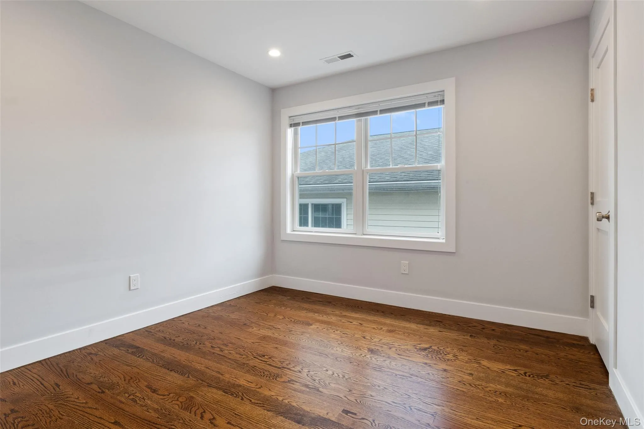 44-46 Ellsworth Avenue, Harrison, NY, 3 Bedrooms Bedrooms, 6 Rooms Rooms,2 BathroomsBathrooms,Residential Lease,For Rent,Ellsworth,0,1014866 44-46 Ellsworth Avenue, Harrison, NY, 3 Bedrooms Bedrooms, 6 Rooms Rooms,2 BathroomsBathrooms,Residential Lease,For Rent,Ellsworth,0,1014866