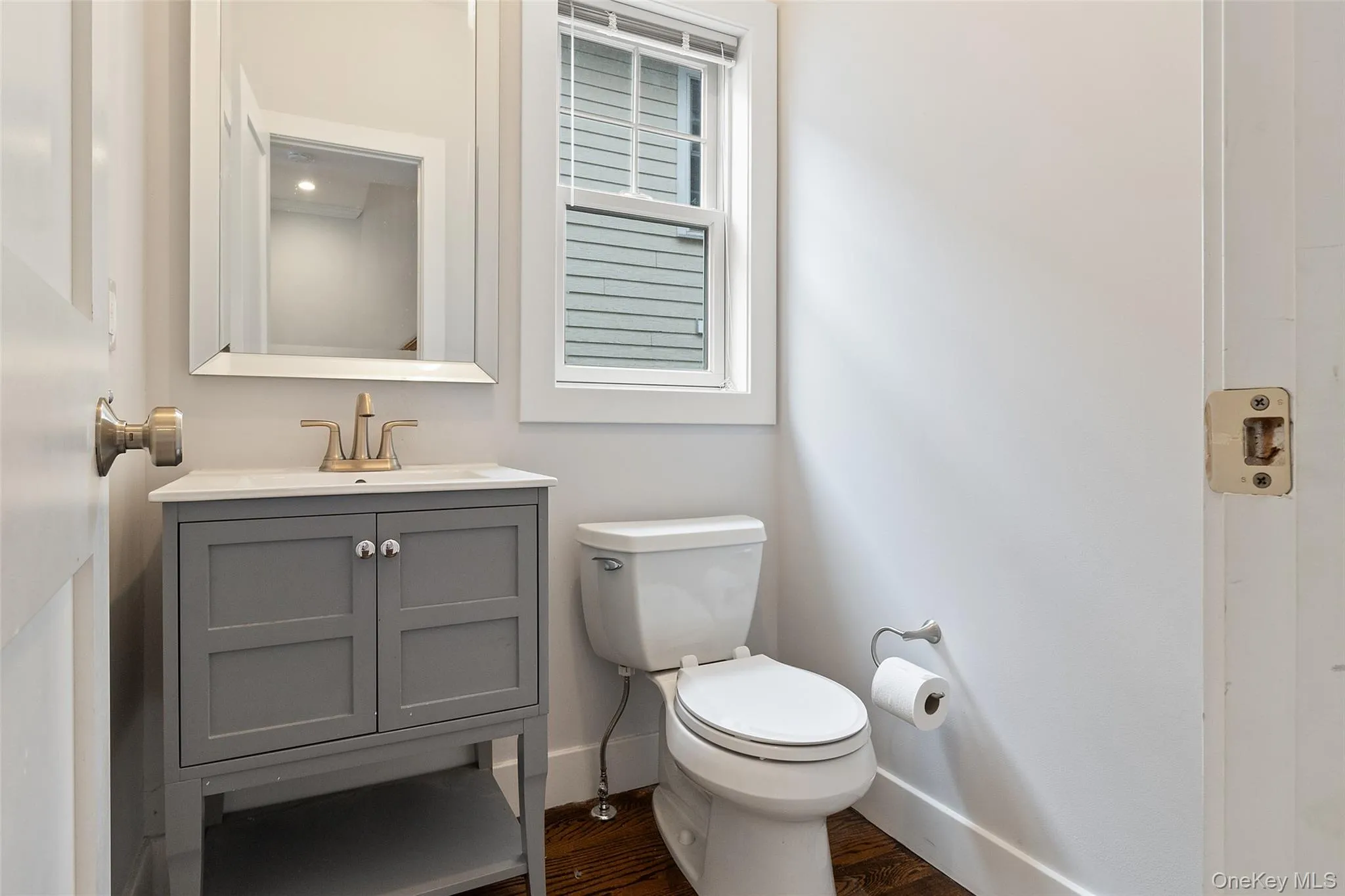 44-46 Ellsworth Avenue, Harrison, NY, 3 Bedrooms Bedrooms, 6 Rooms Rooms,2 BathroomsBathrooms,Residential Lease,For Rent,Ellsworth,0,1014866 44-46 Ellsworth Avenue, Harrison, NY, 3 Bedrooms Bedrooms, 6 Rooms Rooms,2 BathroomsBathrooms,Residential Lease,For Rent,Ellsworth,0,1014866
