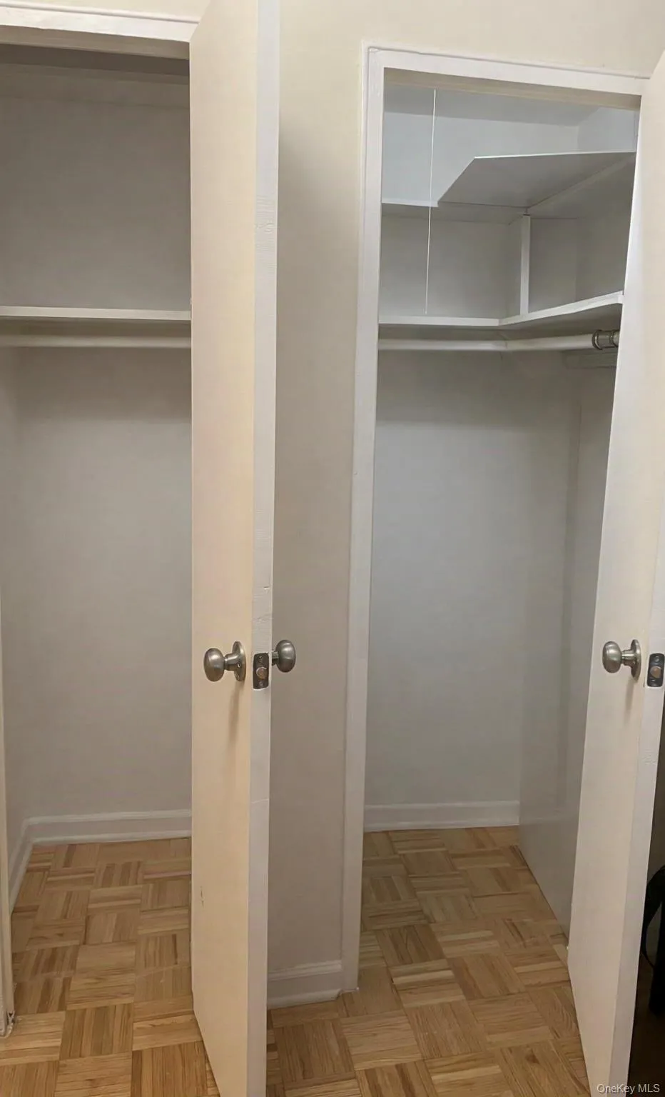 89-00 170 Street, New York, NY, 1 Bedroom Bedrooms, 5 Rooms Rooms,1 BathroomBathrooms,Residential,For Rent,170,0,1014867 89-00 170 Street, New York, NY, 1 Bedroom Bedrooms, 5 Rooms Rooms,1 BathroomBathrooms,Residential,For Rent,170,0,1014867