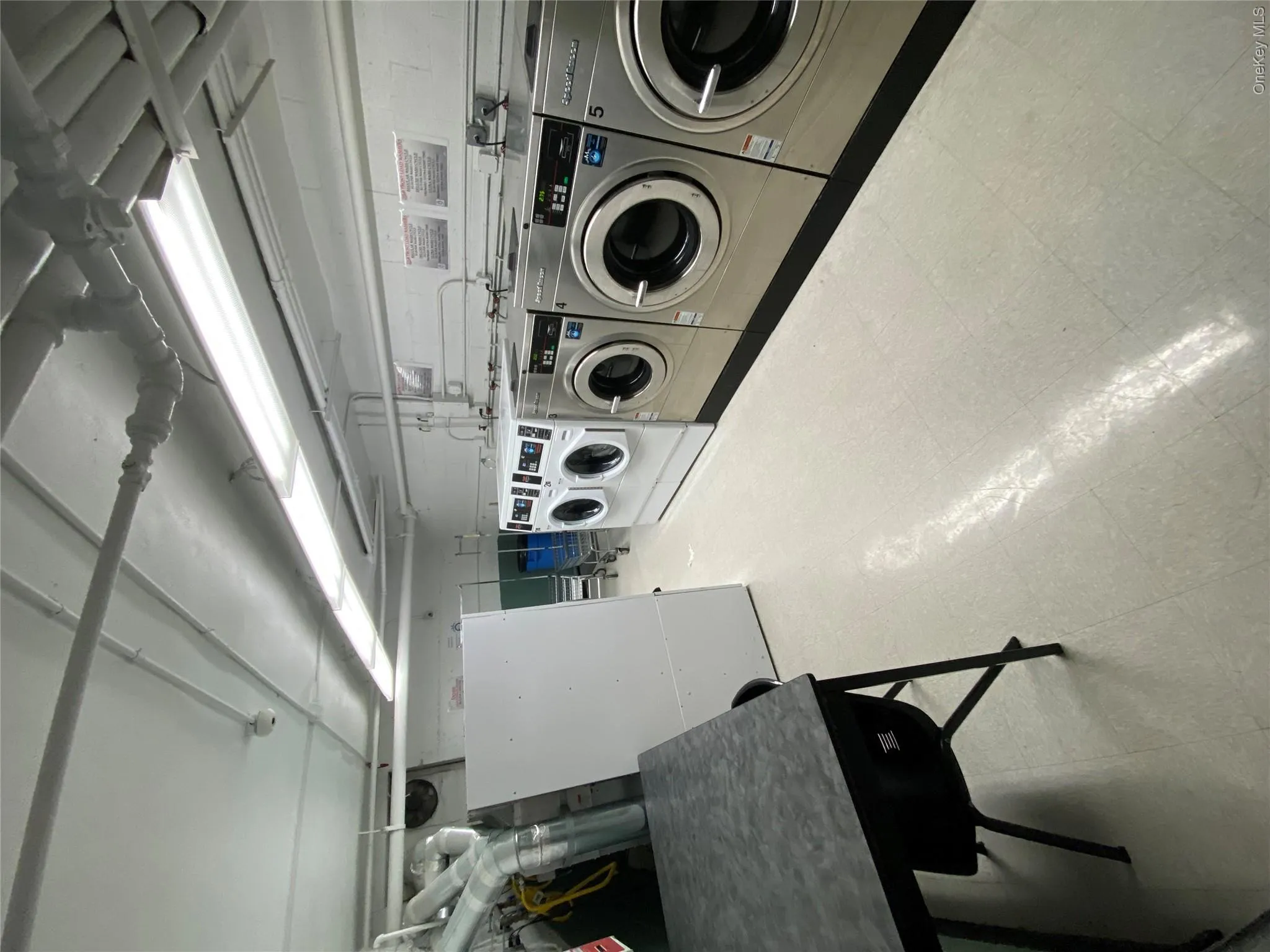 222 Broadway, Yonkers, NY, 2 Bedrooms Bedrooms, 5 Rooms Rooms,2 BathroomsBathrooms,Residential Lease,For Rent,Broadway,0,1014868 222 Broadway, Yonkers, NY, 2 Bedrooms Bedrooms, 5 Rooms Rooms,2 BathroomsBathrooms,Residential Lease,For Rent,Broadway,0,1014868