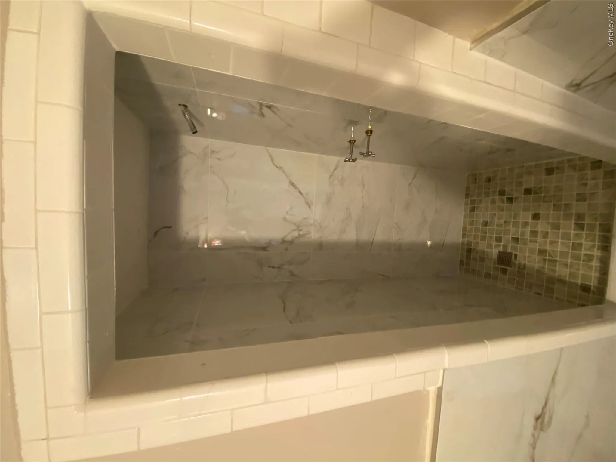 222 Broadway, Yonkers, NY, 2 Bedrooms Bedrooms, 5 Rooms Rooms,2 BathroomsBathrooms,Residential Lease,For Rent,Broadway,0,1014868 222 Broadway, Yonkers, NY, 2 Bedrooms Bedrooms, 5 Rooms Rooms,2 BathroomsBathrooms,Residential Lease,For Rent,Broadway,0,1014868