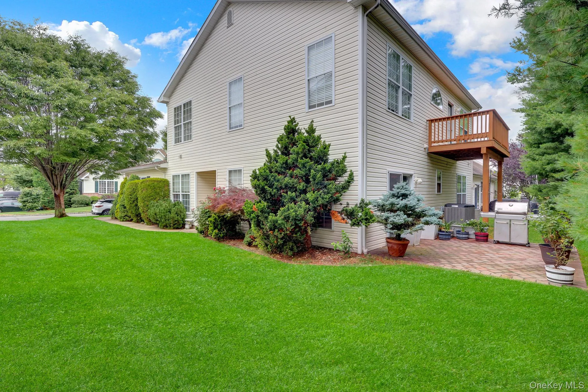 99 Constantine Way, Brookhaven, NY, 2 Bedrooms Bedrooms, 5 Rooms Rooms,2 BathroomsBathrooms,Residential,For Rent,Constantine,0,1014871 99 Constantine Way, Brookhaven, NY, 2 Bedrooms Bedrooms, 5 Rooms Rooms,2 BathroomsBathrooms,Residential,For Rent,Constantine,0,1014871