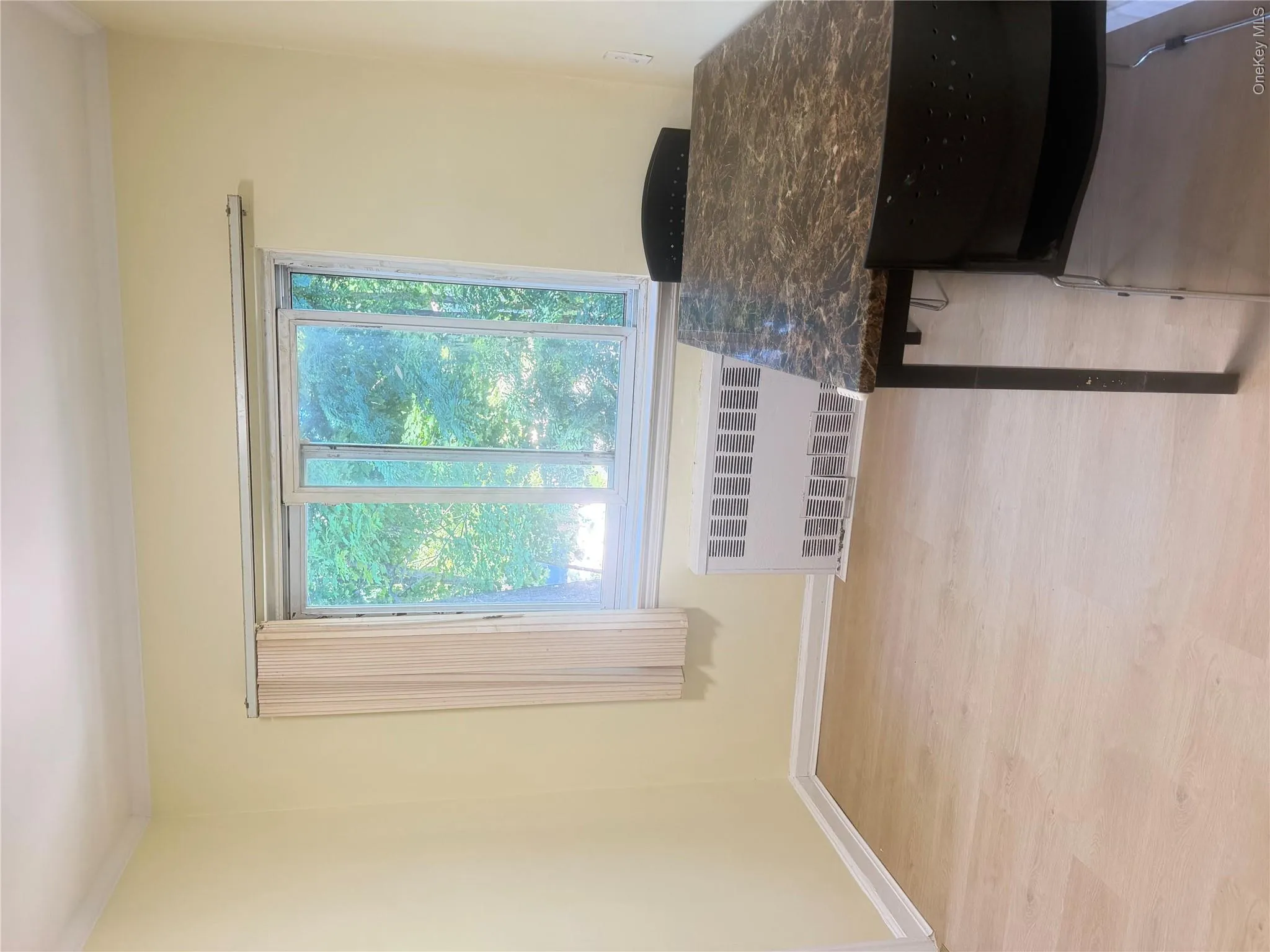 6747 222nd Street, New York, NY, 3 Bedrooms Bedrooms, 5 Rooms Rooms,1 BathroomBathrooms,Residential Lease,For Rent,222nd,0,1014874 6747 222nd Street, New York, NY, 3 Bedrooms Bedrooms, 5 Rooms Rooms,1 BathroomBathrooms,Residential Lease,For Rent,222nd,0,1014874