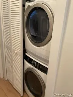221 Middletown Road, Orangetown, NY, 1 Bedroom Bedrooms, 3 Rooms Rooms,1 BathroomBathrooms,Residential Lease,For Rent,Middletown,0,1014876 221 Middletown Road, Orangetown, NY, 1 Bedroom Bedrooms, 3 Rooms Rooms,1 BathroomBathrooms,Residential Lease,For Rent,Middletown,0,1014876